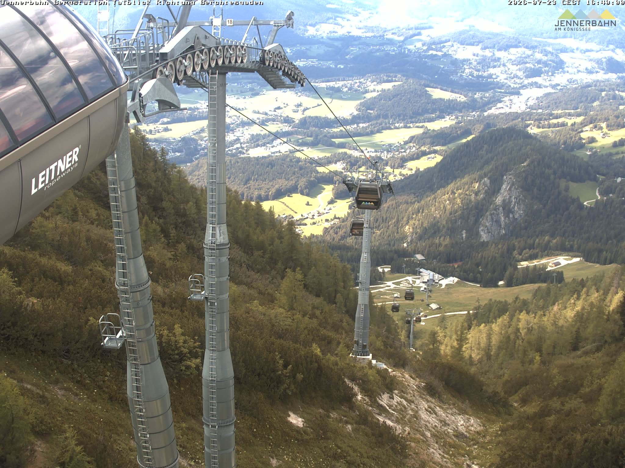 Archiv Foto Webcam Jenner - Blick ins Tal Gondelstation