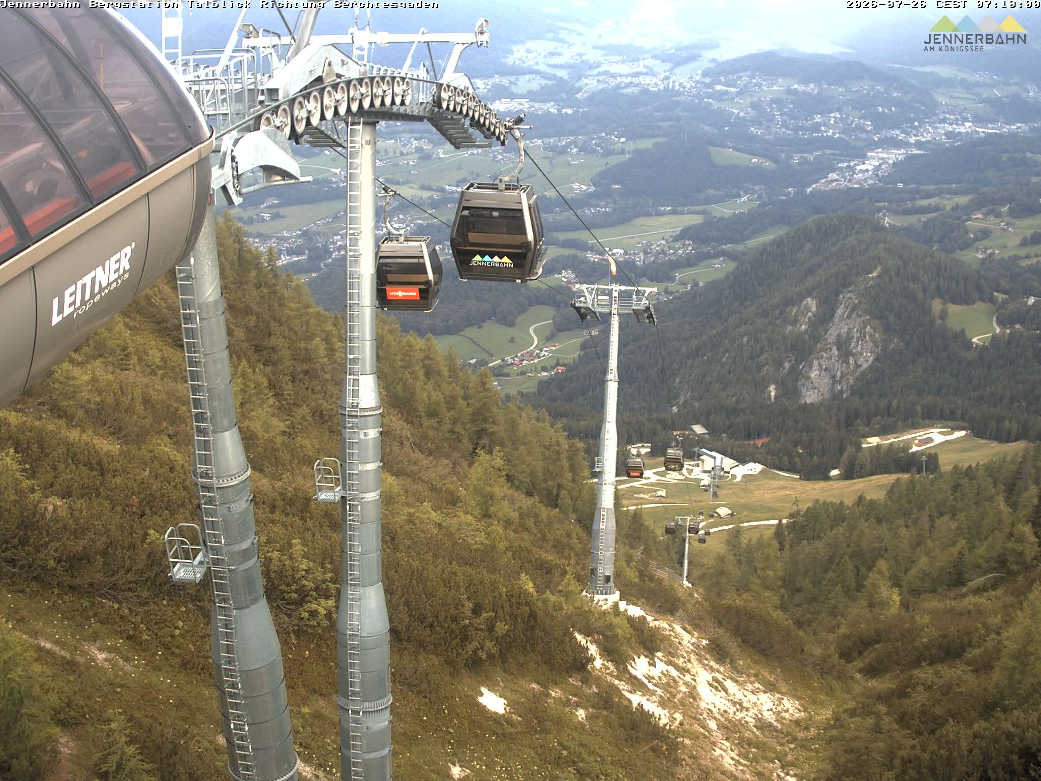 Archiv Foto Webcam Jenner - Blick ins Tal Gondelstation