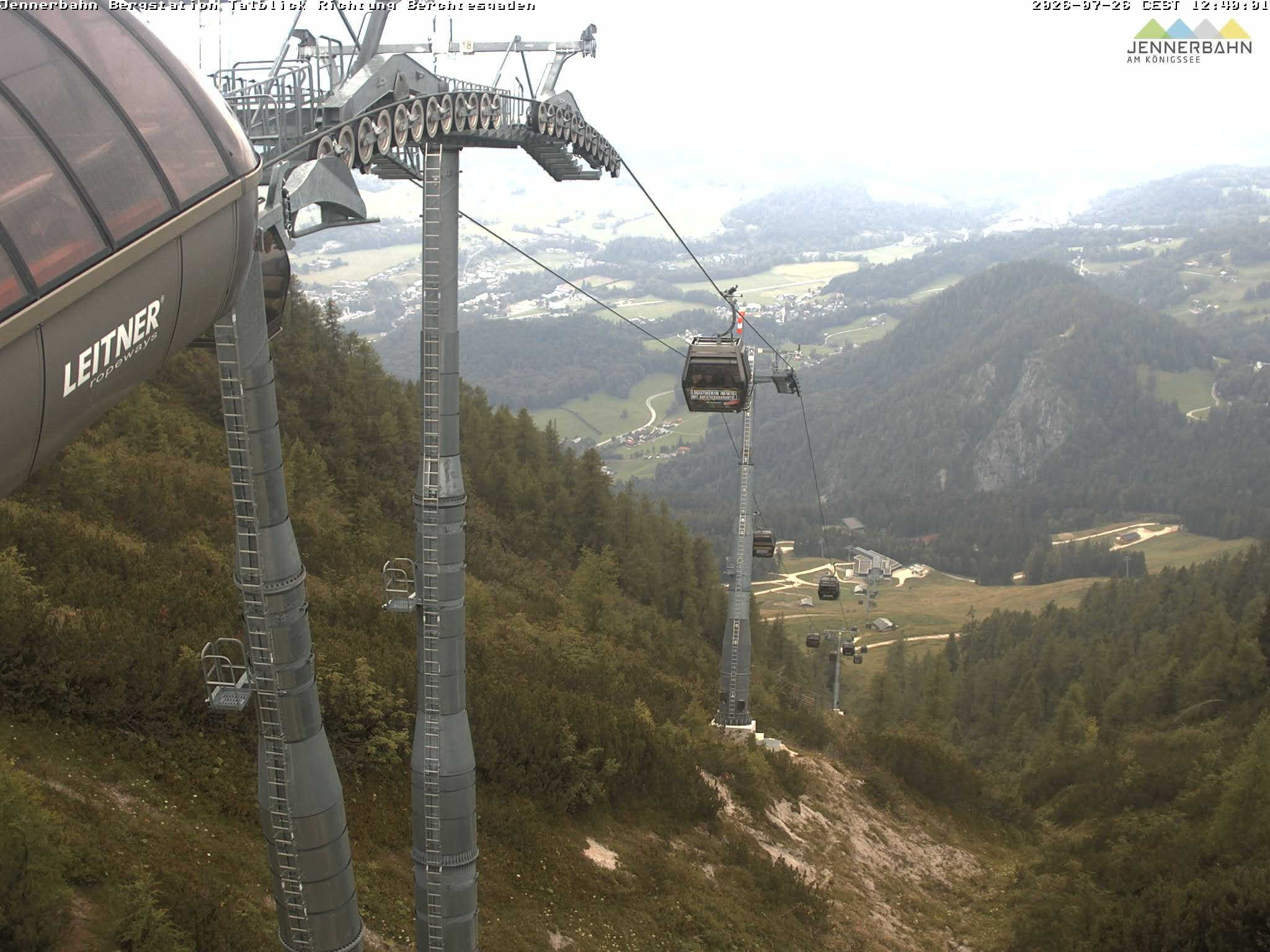 Archiv Foto Webcam Jenner - Blick ins Tal Gondelstation
