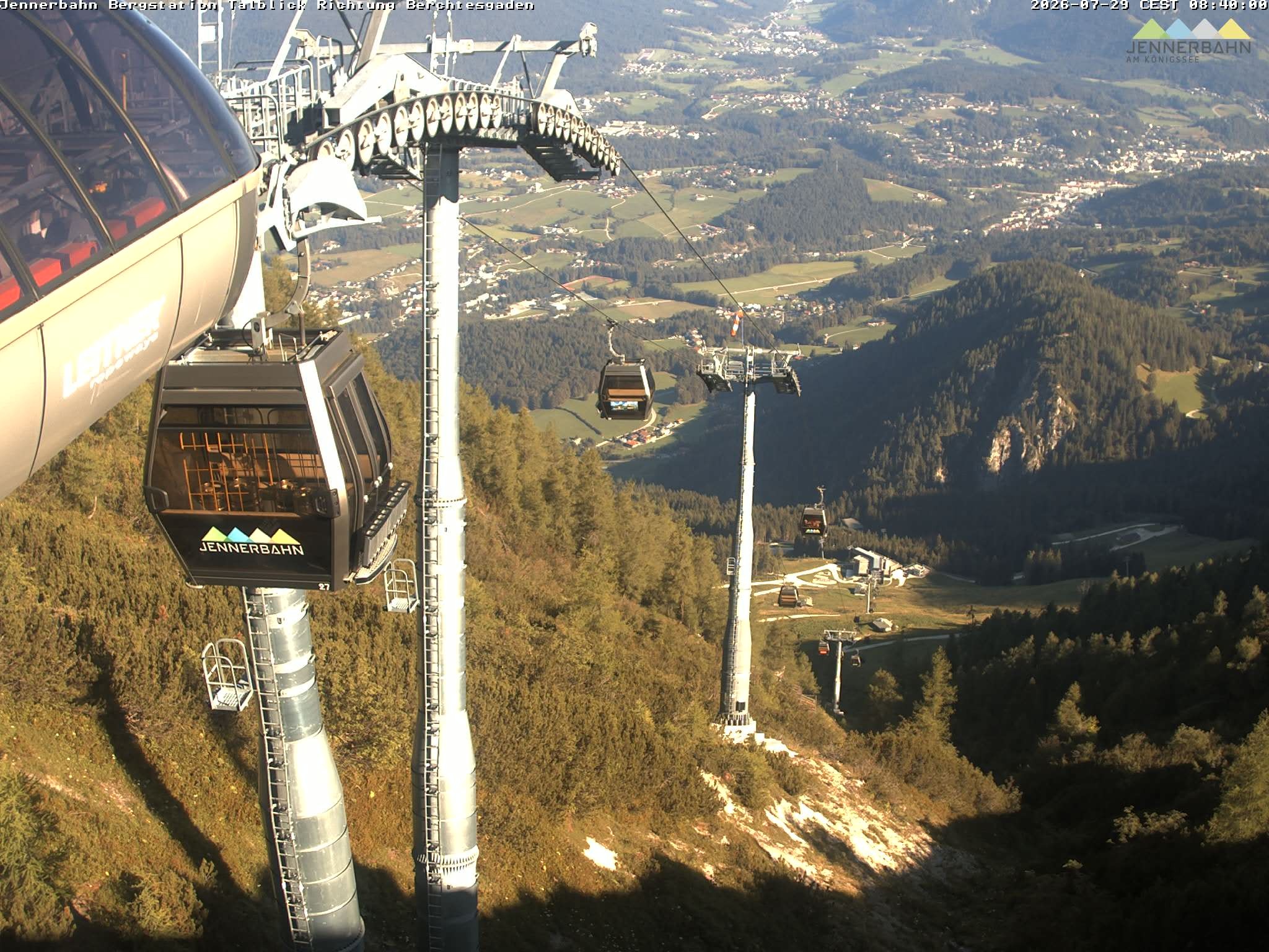 Archiv Foto Webcam Jenner - Blick ins Tal Gondelstation