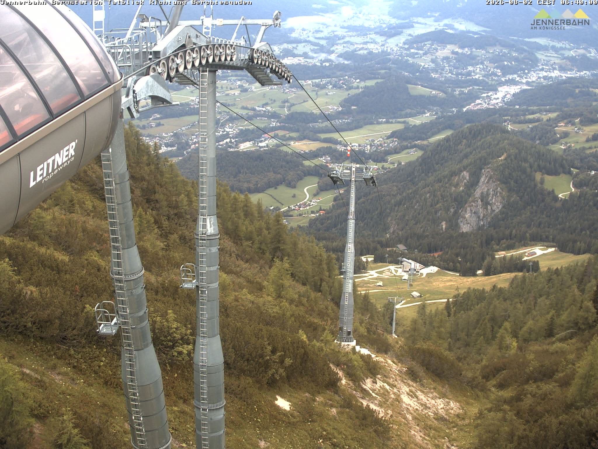 Archiv Foto Webcam Jenner - Blick ins Tal Gondelstation