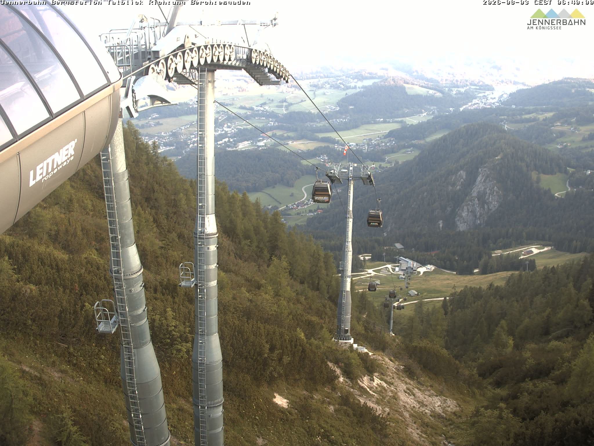 Archiv Foto Webcam Jenner - Blick ins Tal Gondelstation