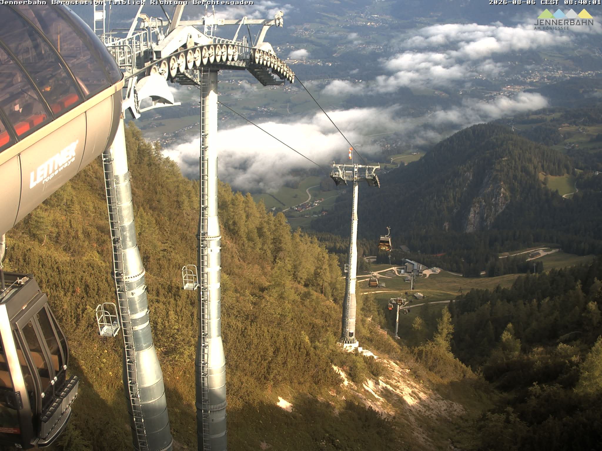 Archived image Webcam Jenner mountain - Valley View Cable Car