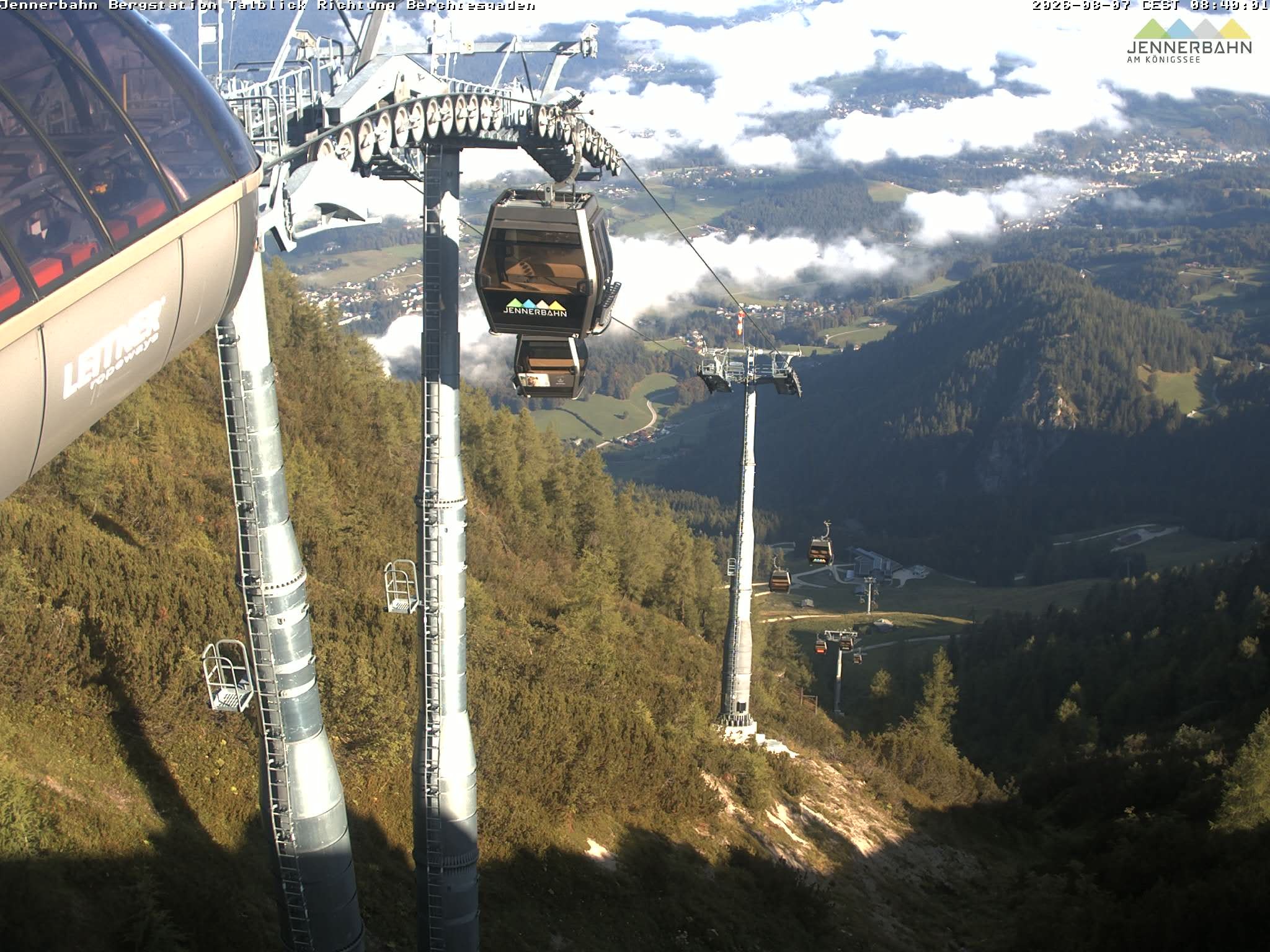 Archiv Foto Webcam Jenner - Blick ins Tal Gondelstation