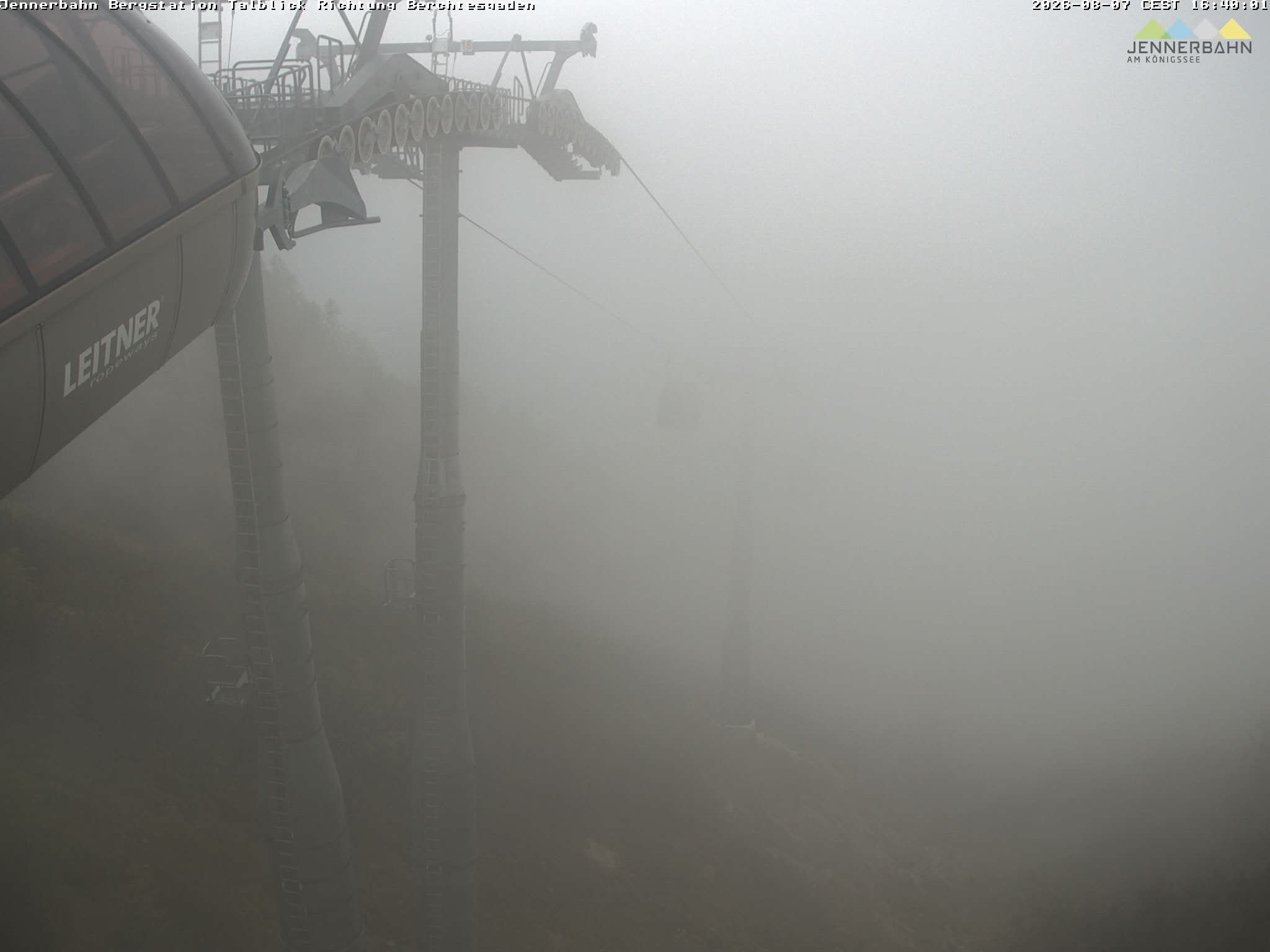 Archiv Foto Webcam Jenner - Blick ins Tal Gondelstation