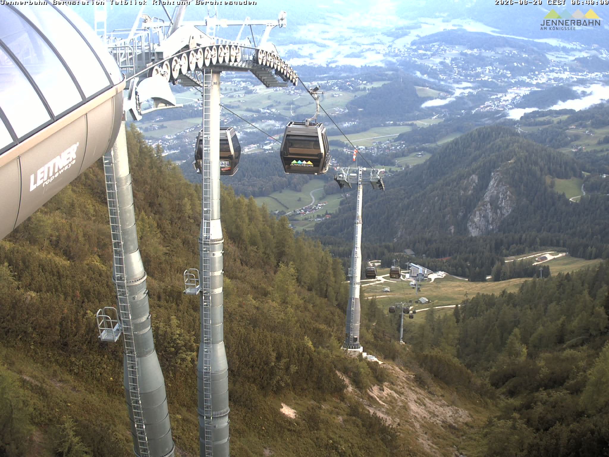 Archived image Webcam Jenner mountain - Valley View Cable Car