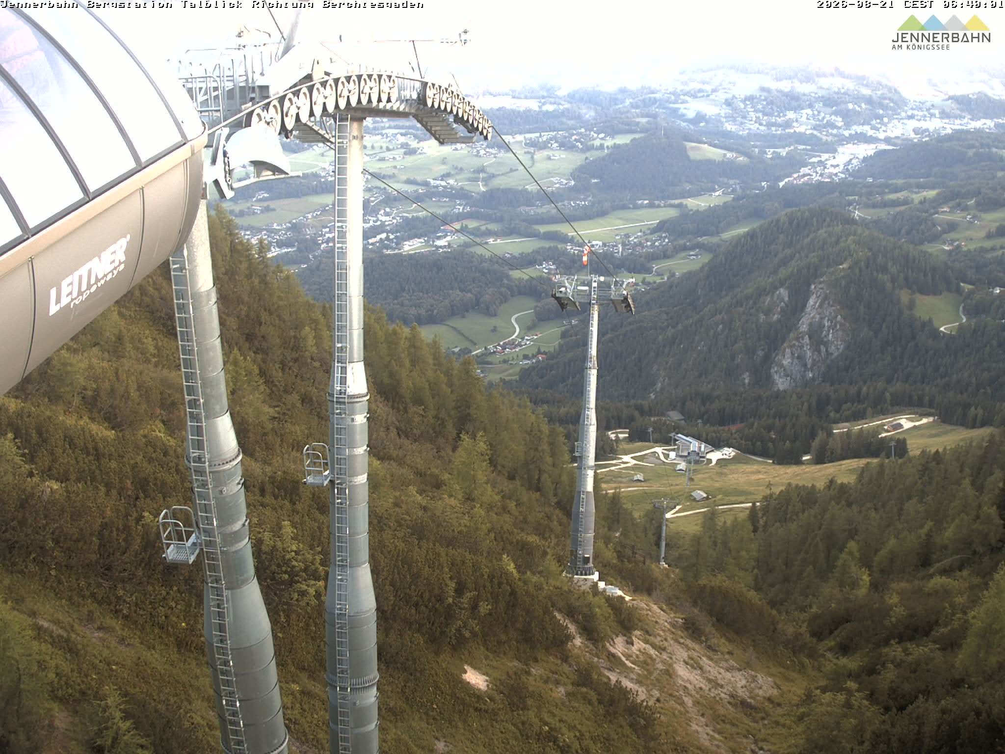 Archived image Webcam Jenner mountain - Valley View Cable Car
