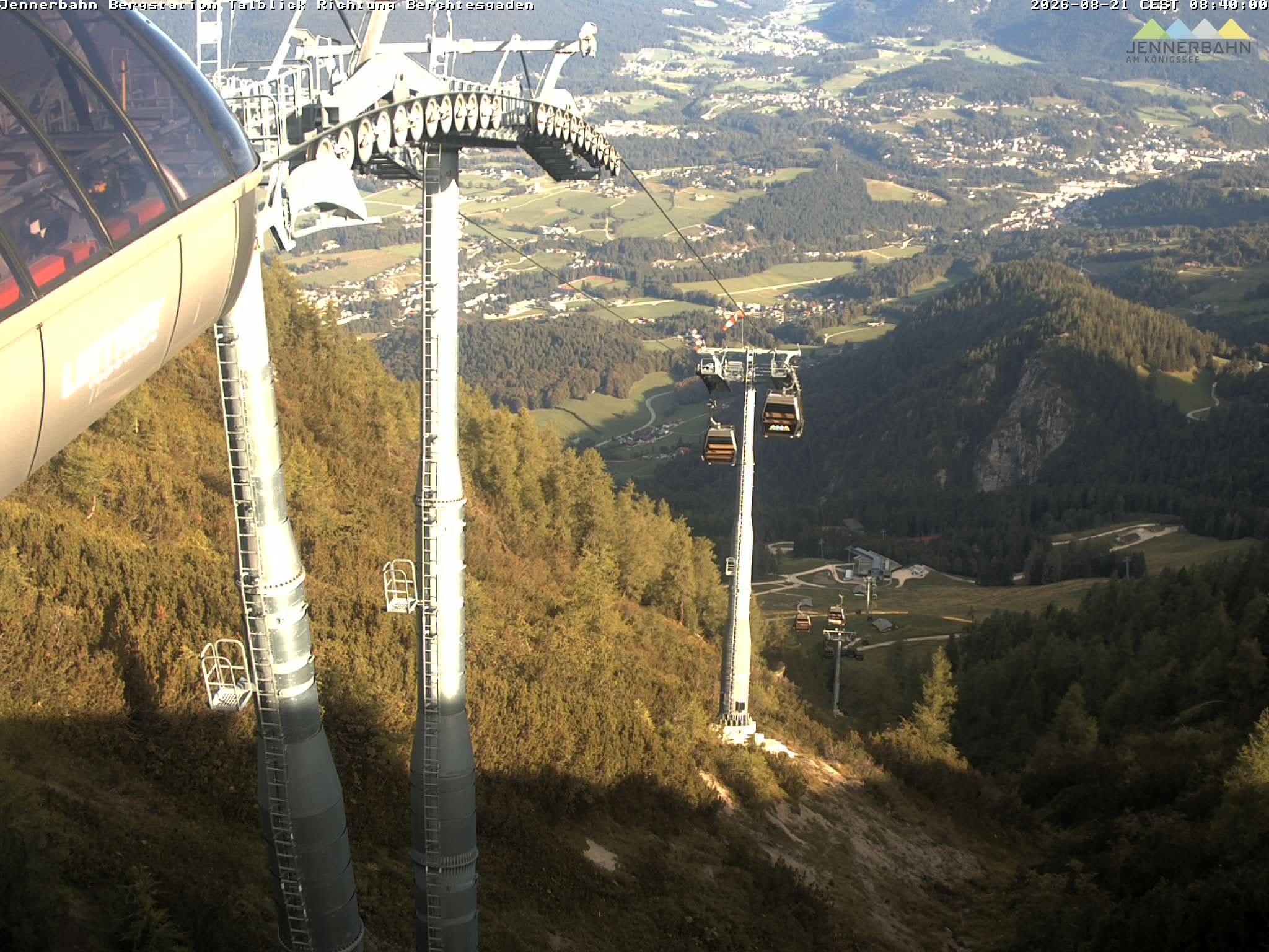 Archived image Webcam Jenner mountain - Valley View Cable Car