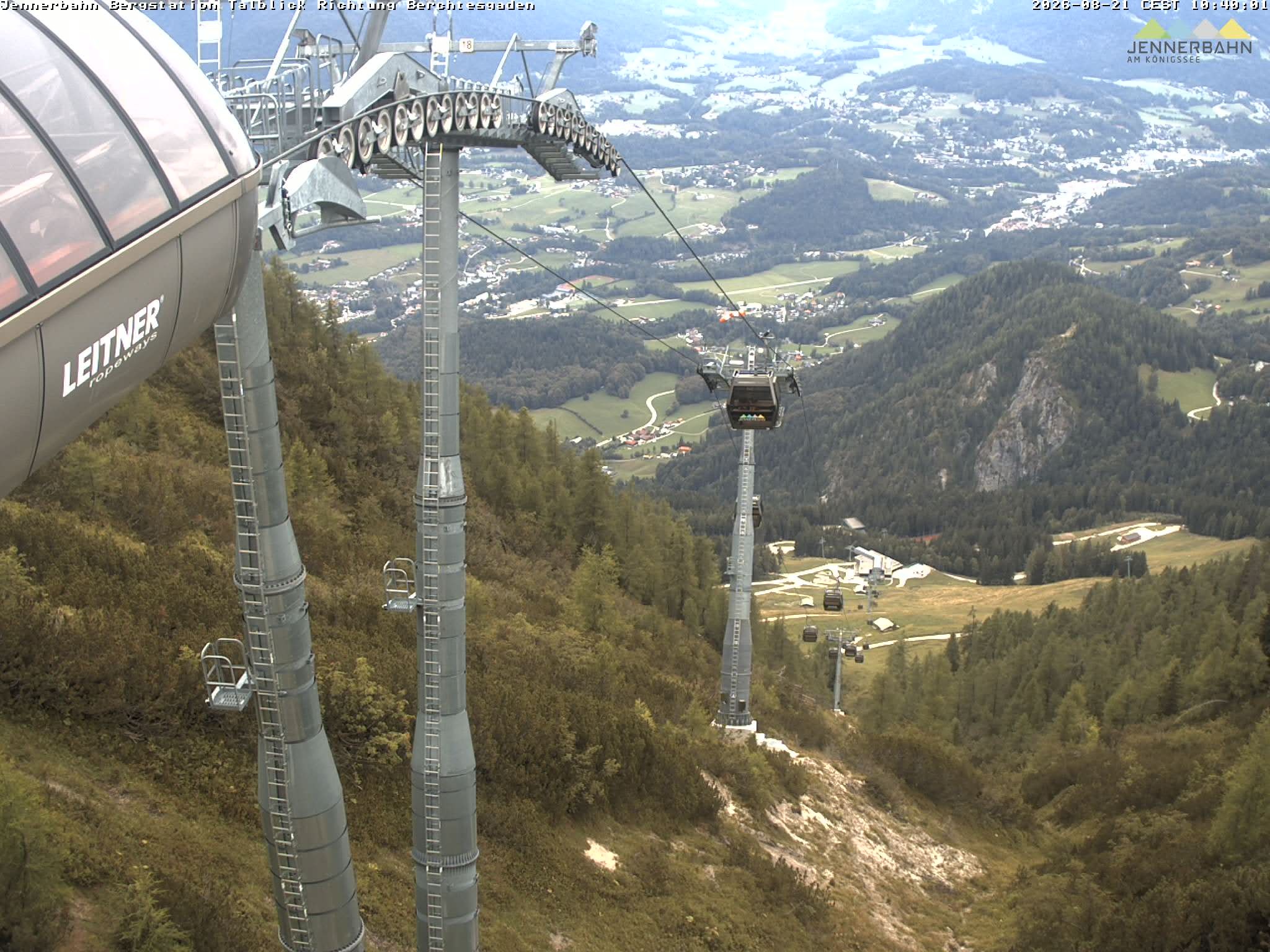 Archived image Webcam Jenner mountain - Valley View Cable Car
