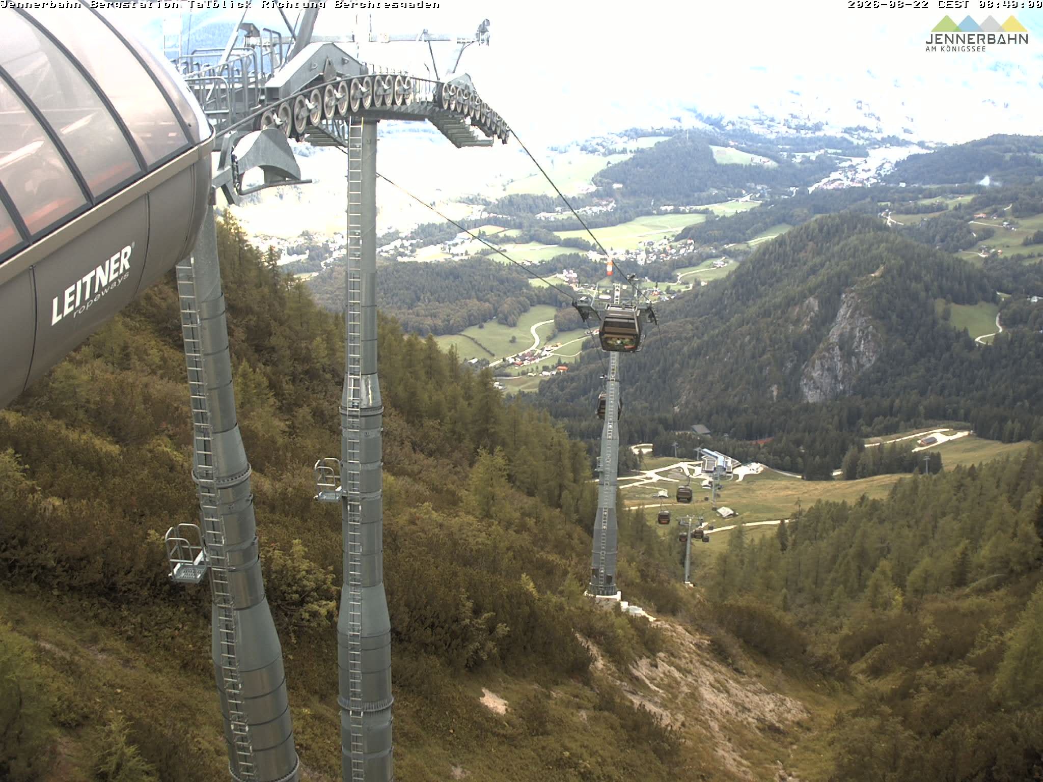 Archived image Webcam Jenner mountain - Valley View Cable Car