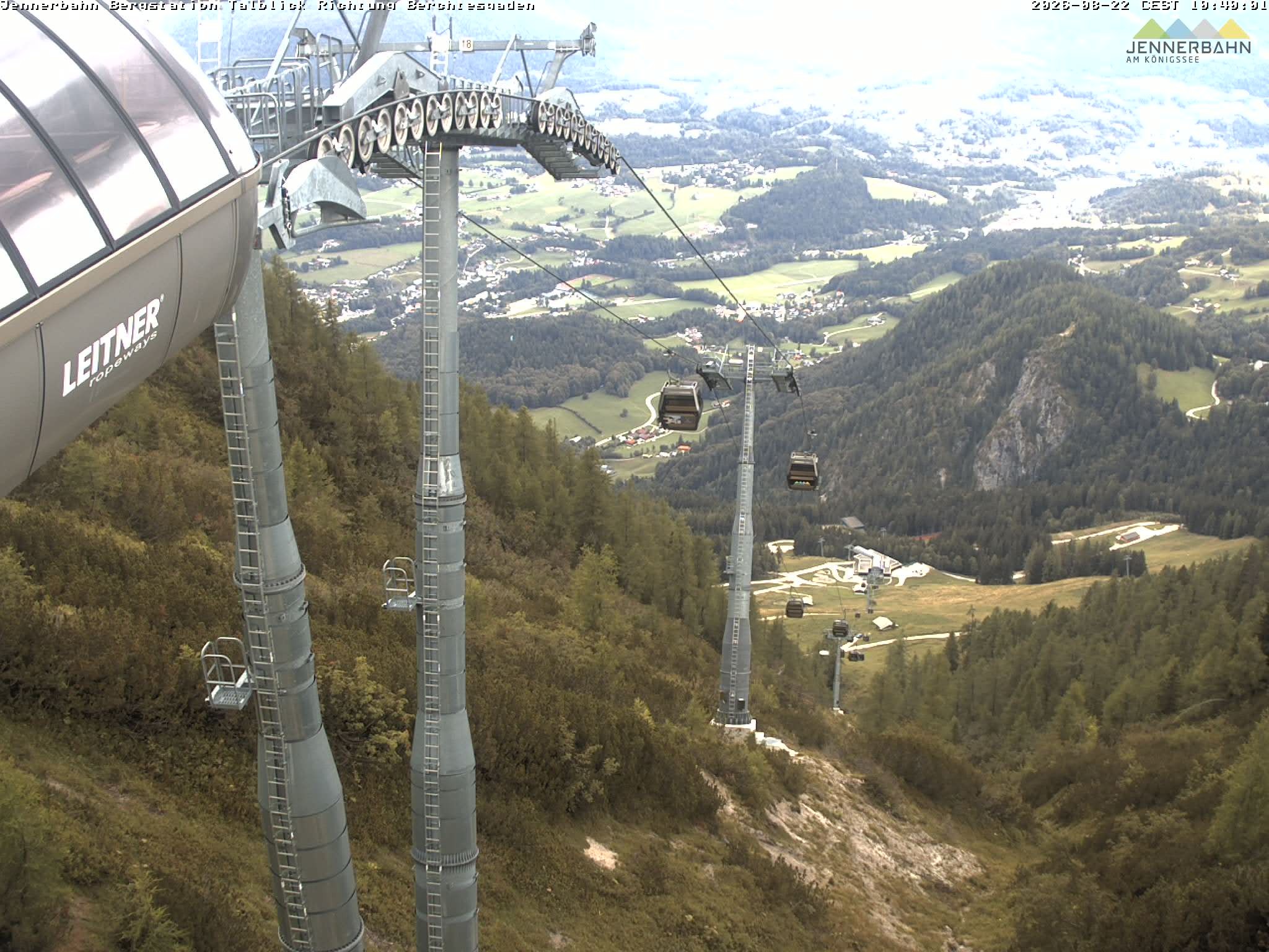 Archiv Foto Webcam Jenner - Blick ins Tal Gondelstation