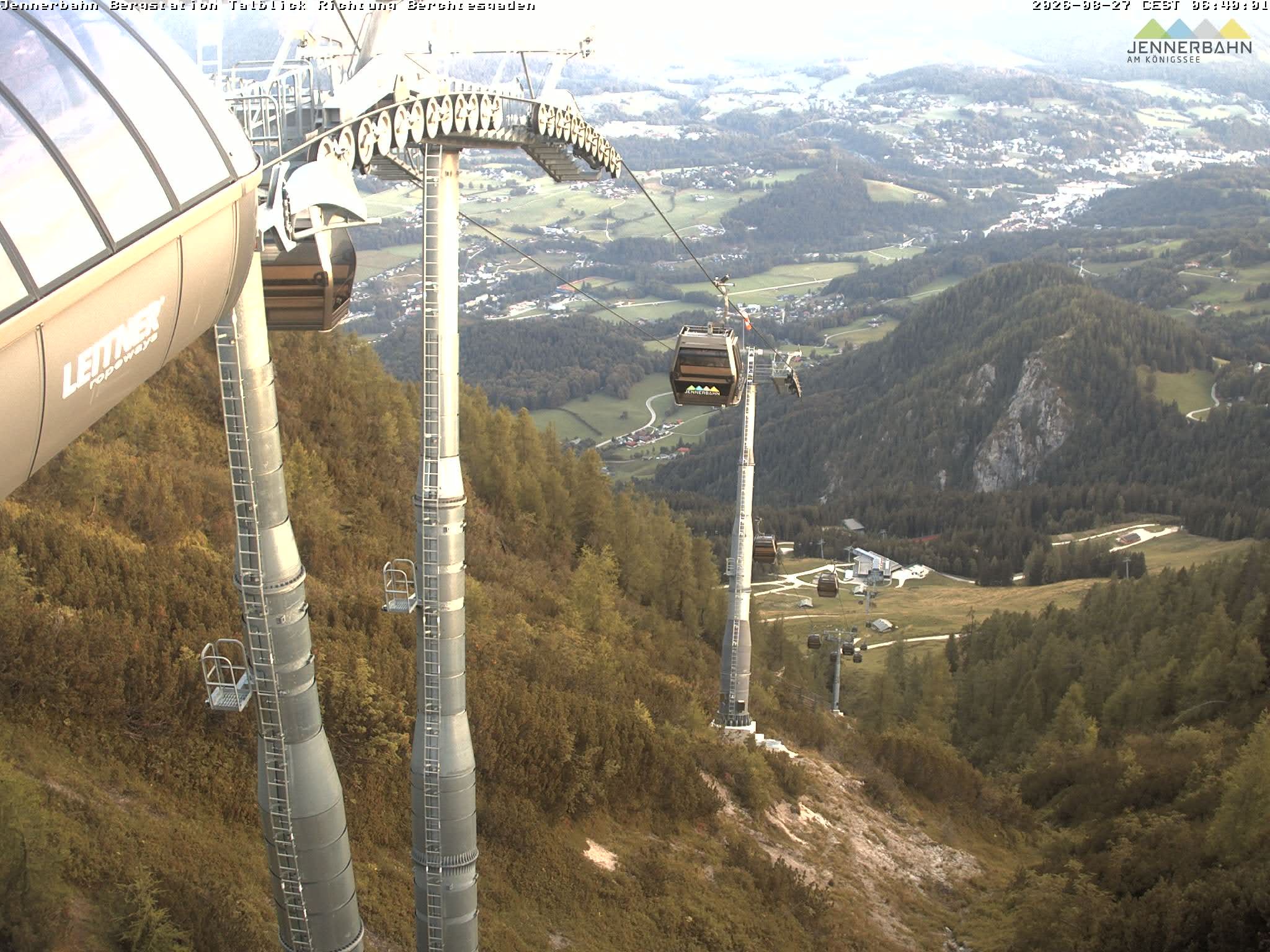 Archiv Foto Webcam Jenner - Blick ins Tal Gondelstation