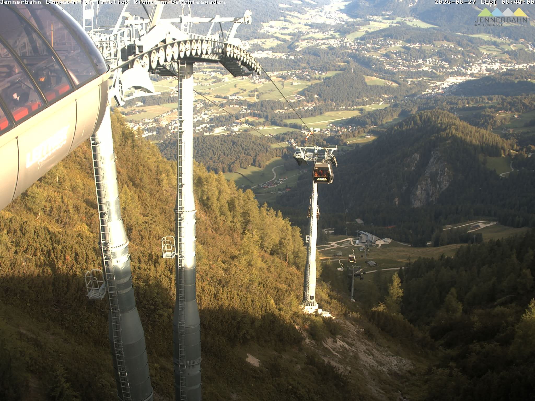 Archiv Foto Webcam Jenner - Blick ins Tal Gondelstation