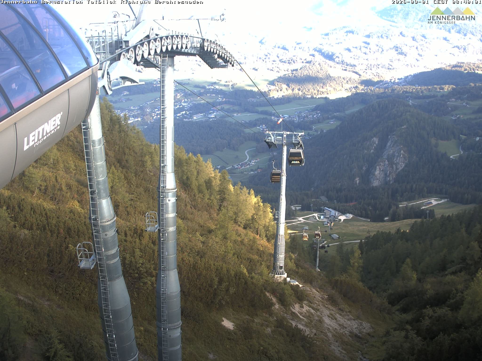 Archiv Foto Webcam Jenner - Blick ins Tal Gondelstation