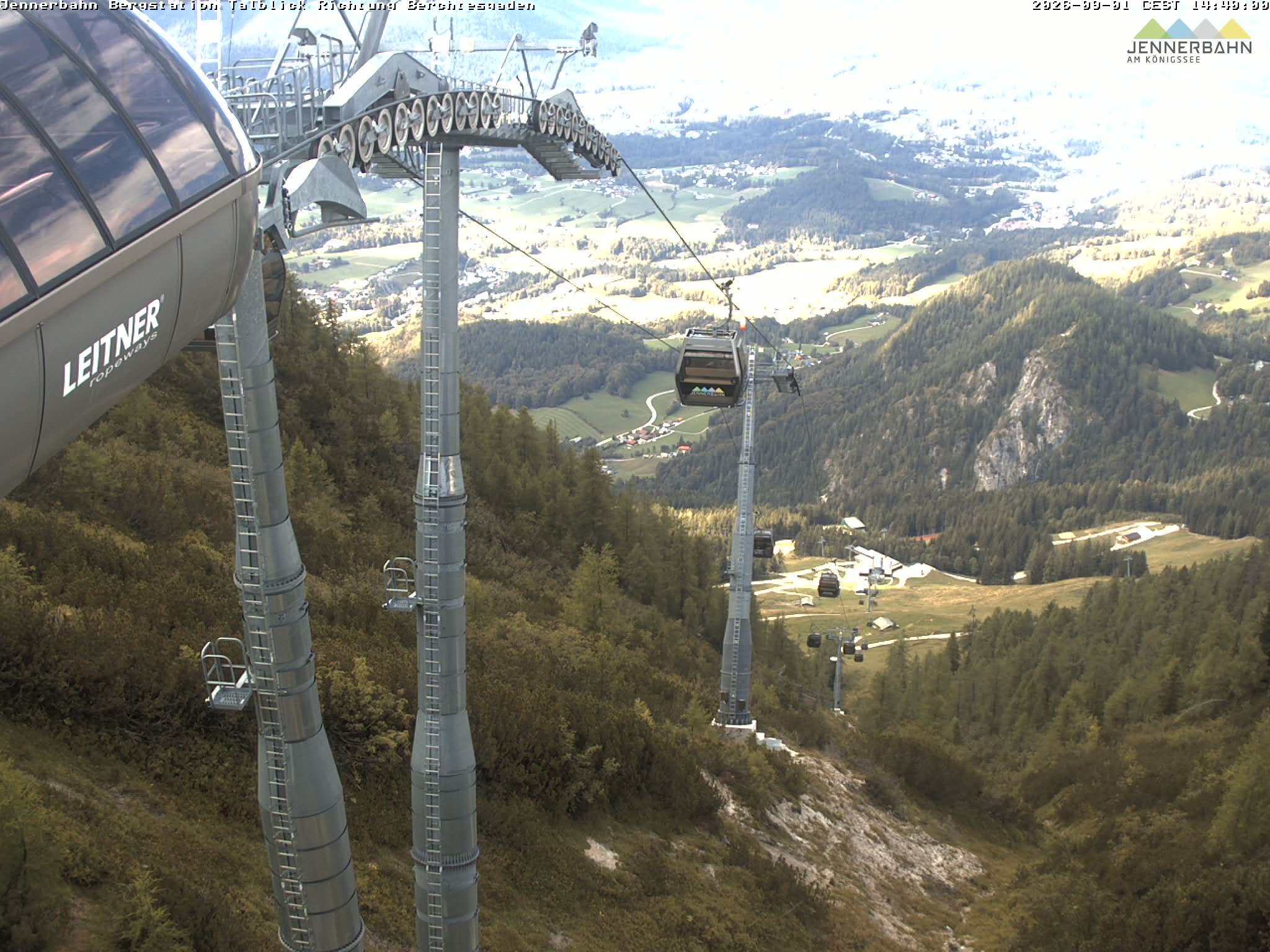 Archiv Foto Webcam Jenner - Blick ins Tal Gondelstation