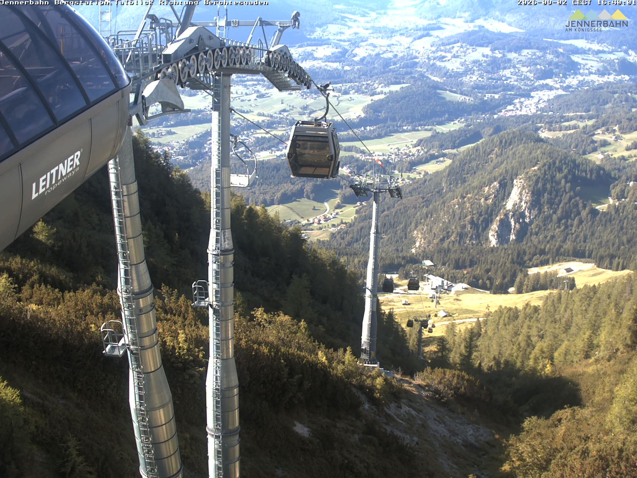 Archived image Webcam Jenner mountain - Valley View Cable Car
