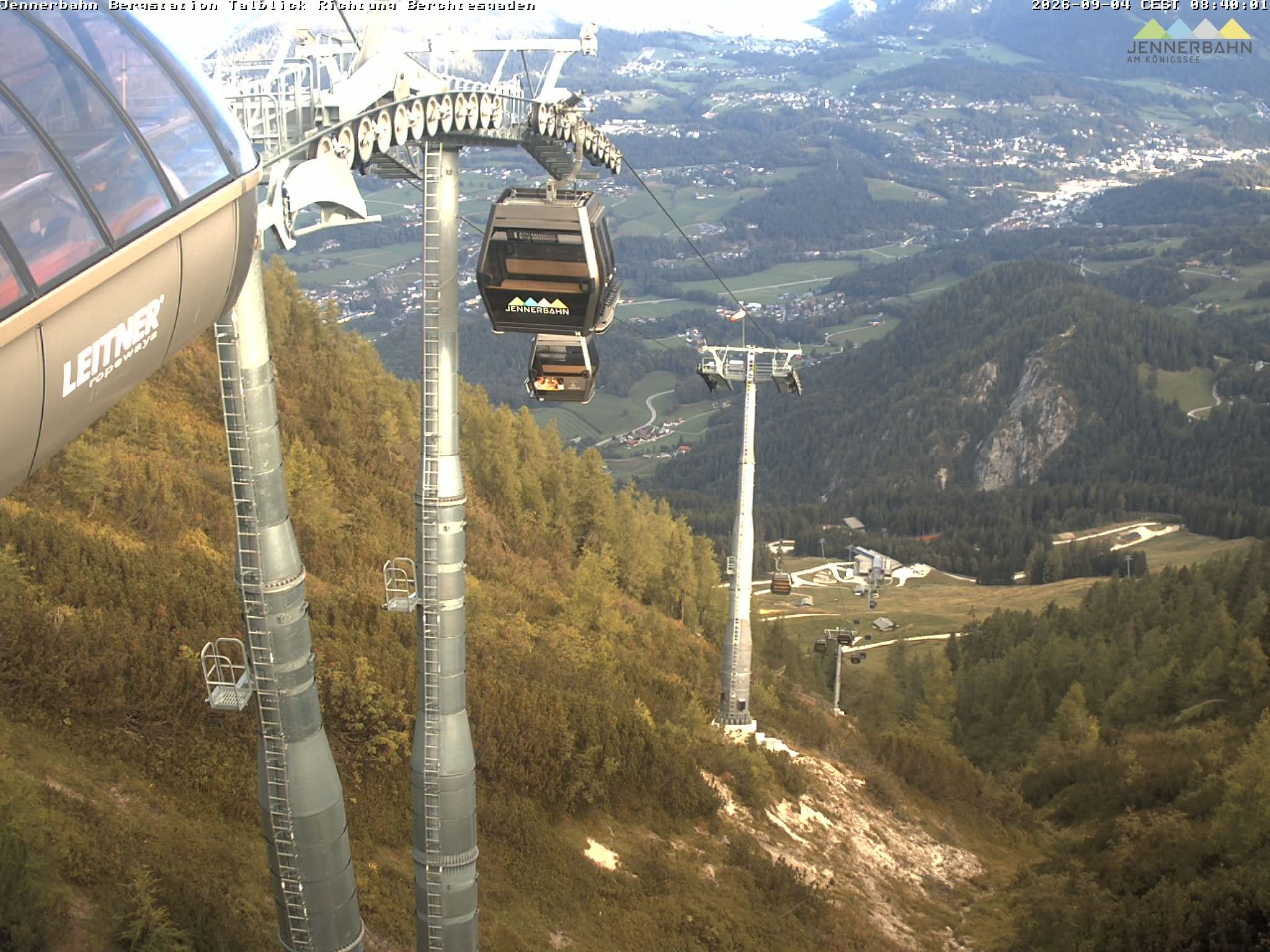 Archiv Foto Webcam Jenner - Blick ins Tal Gondelstation