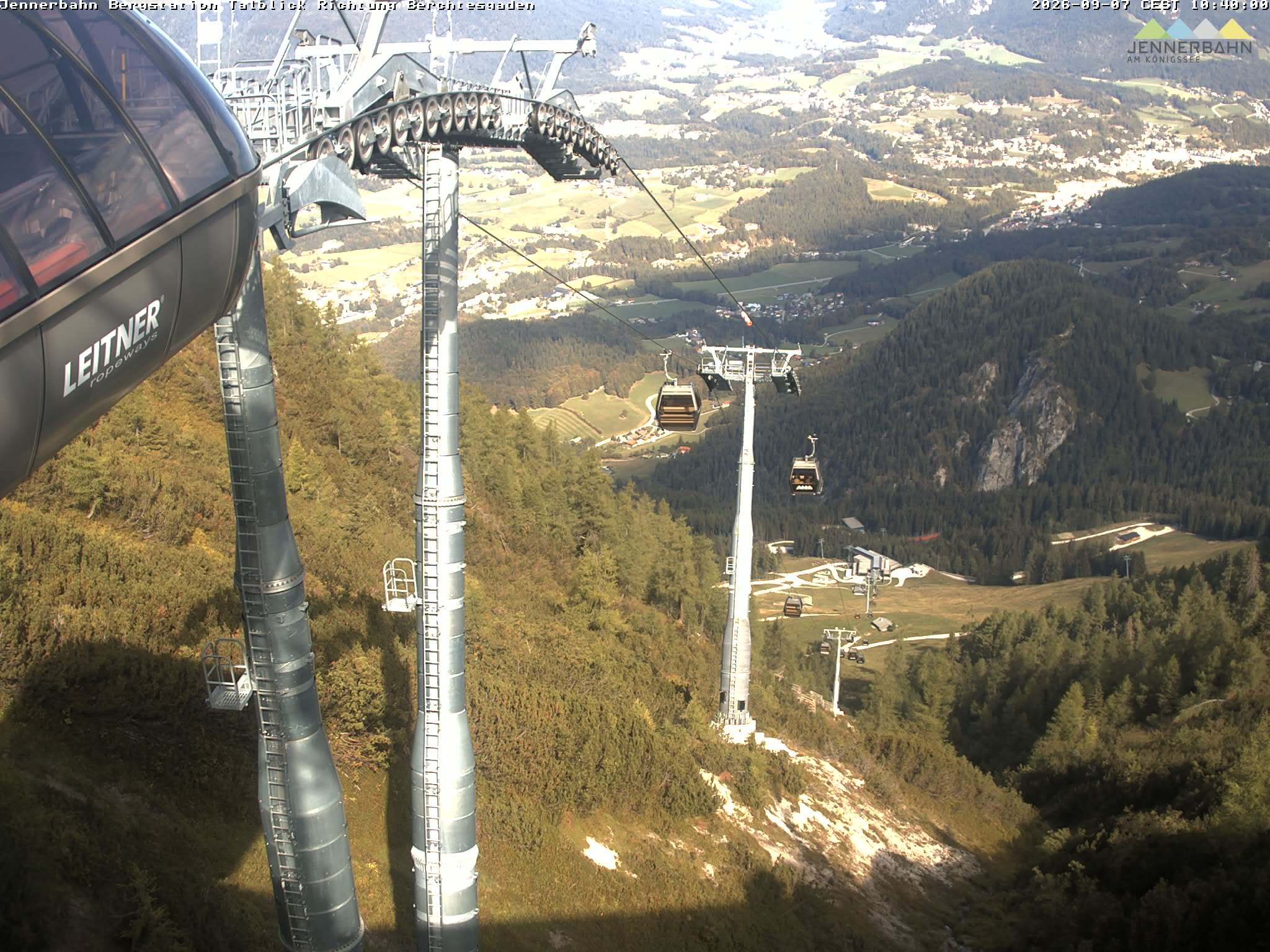 Archiv Foto Webcam Jenner - Blick ins Tal Gondelstation