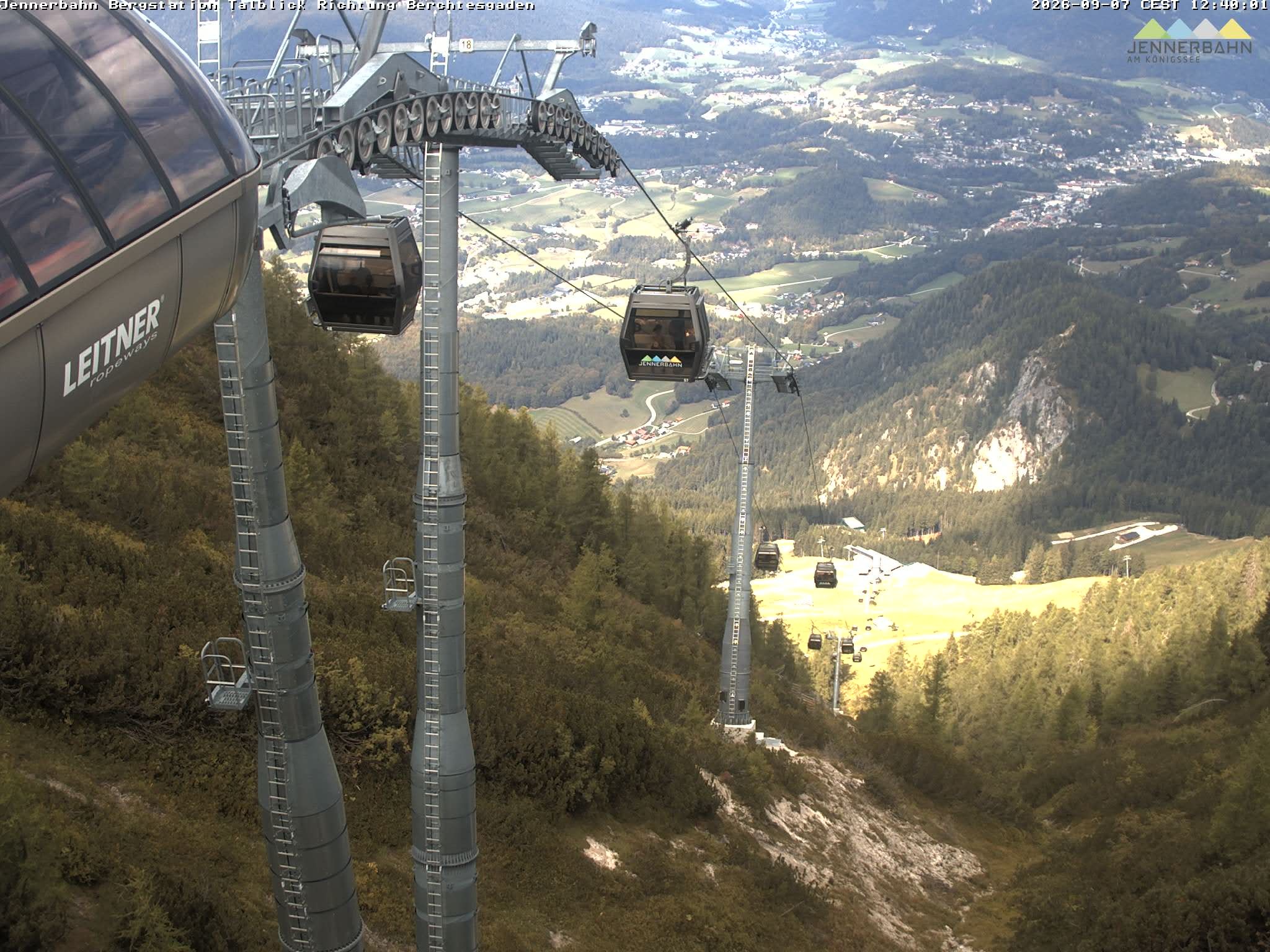 Archiv Foto Webcam Jenner - Blick ins Tal Gondelstation