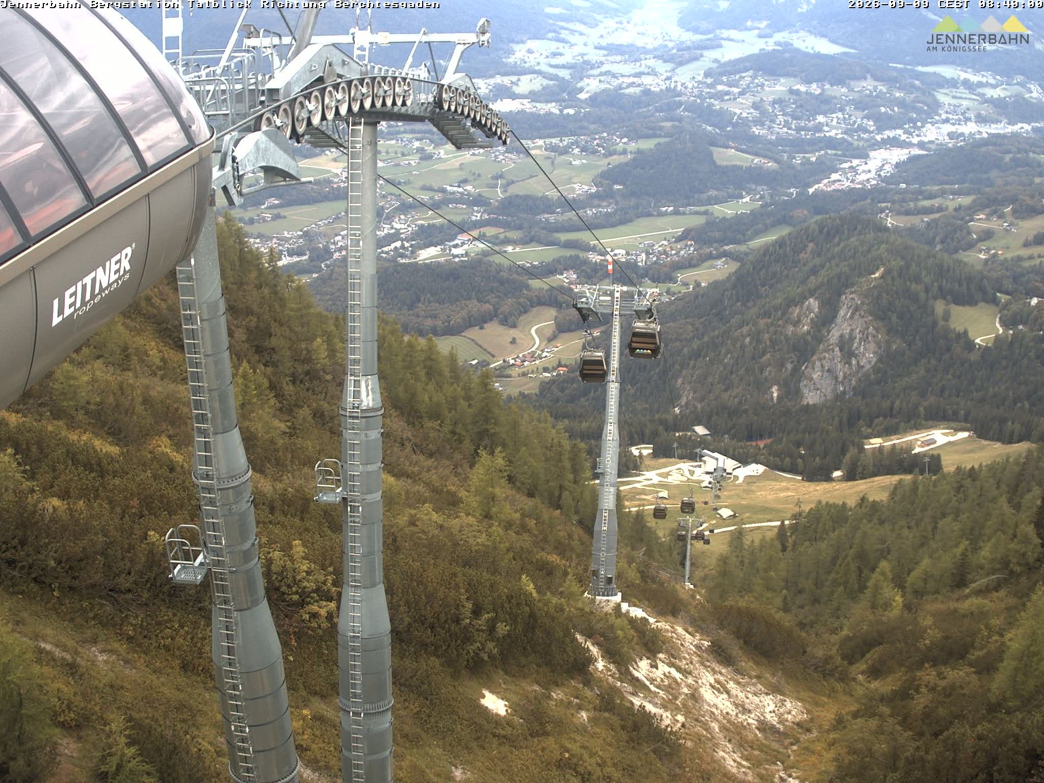 Archiv Foto Webcam Jenner - Blick ins Tal Gondelstation