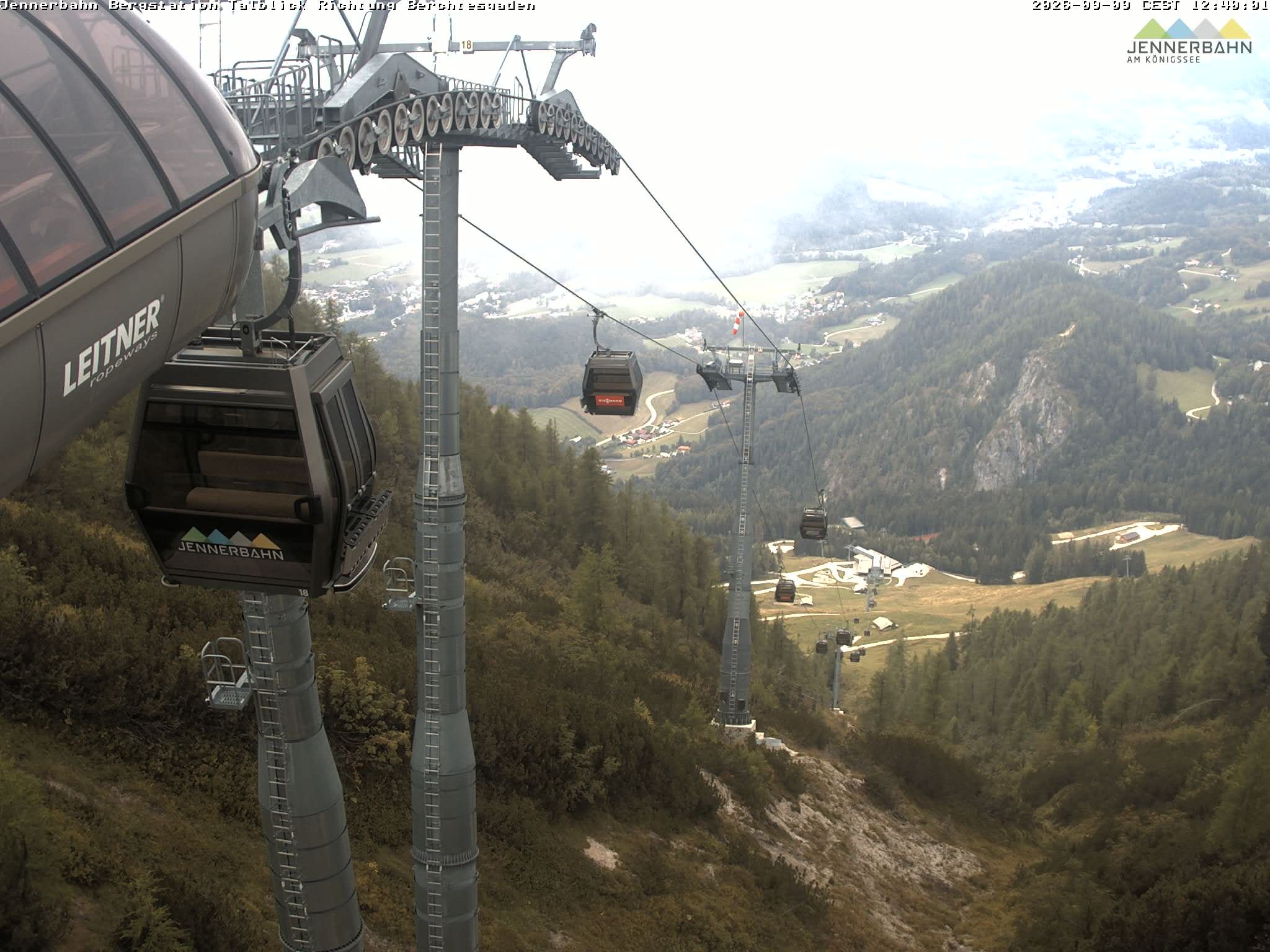 Archiv Foto Webcam Jenner - Blick ins Tal Gondelstation