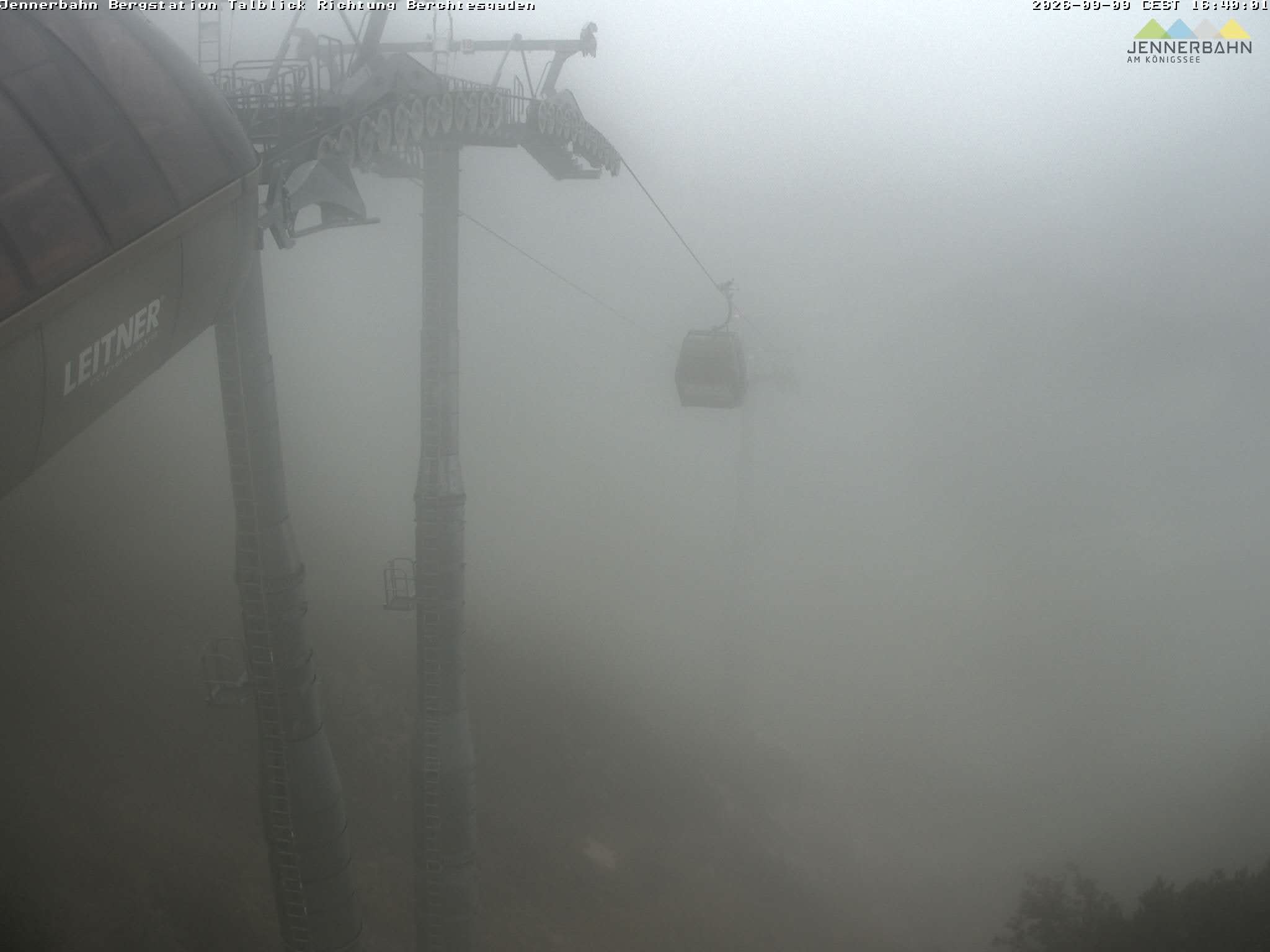 Archiv Foto Webcam Jenner - Blick ins Tal Gondelstation