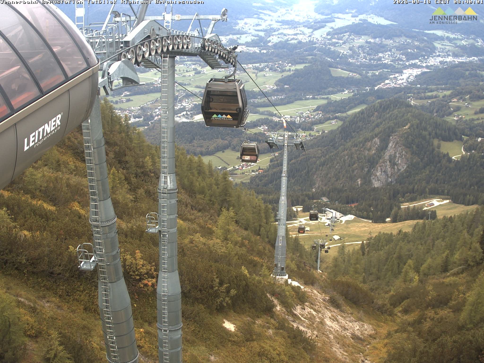 Archiv Foto Webcam Jenner - Blick ins Tal Gondelstation