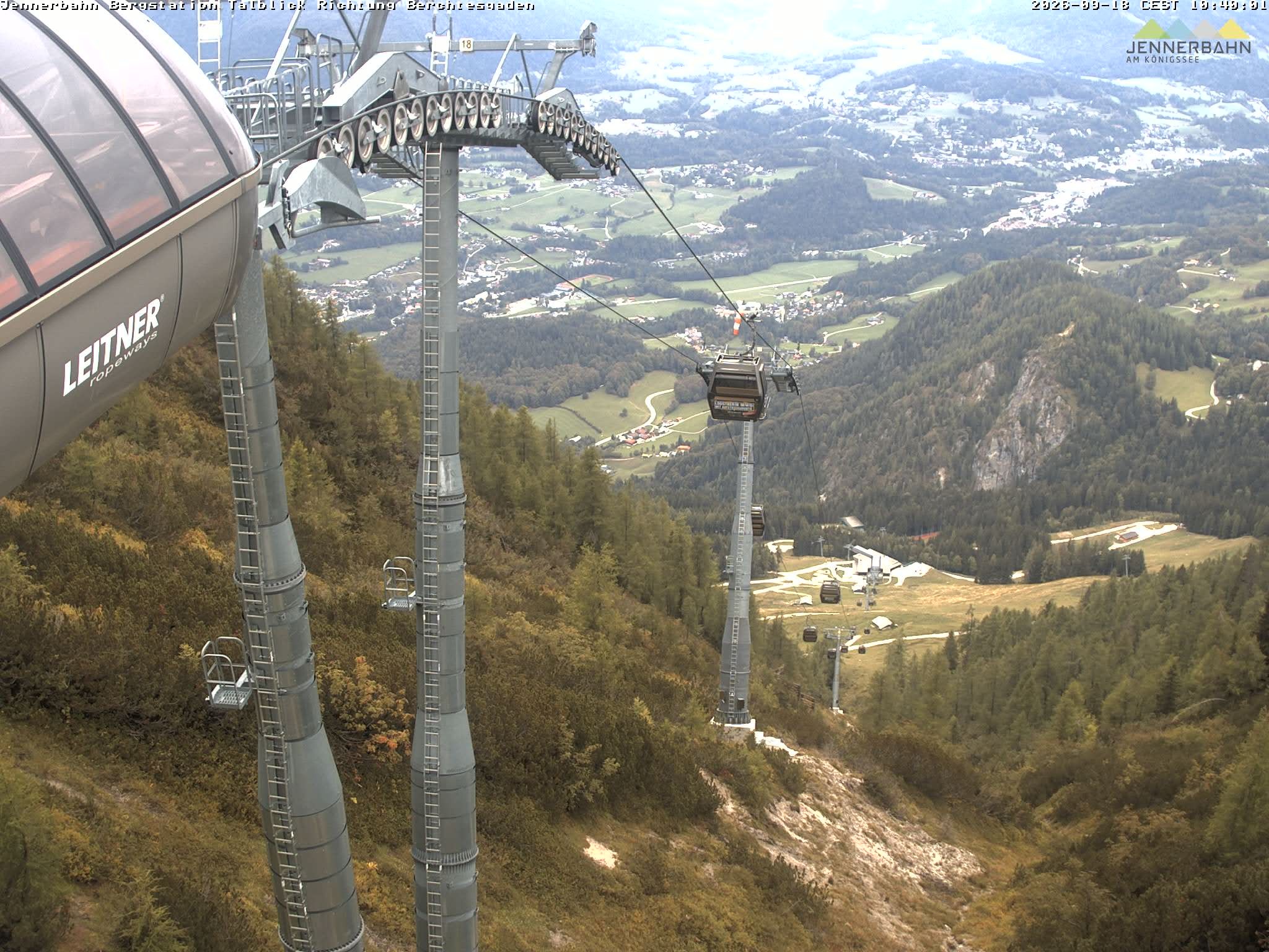 Archiv Foto Webcam Jenner - Blick ins Tal Gondelstation