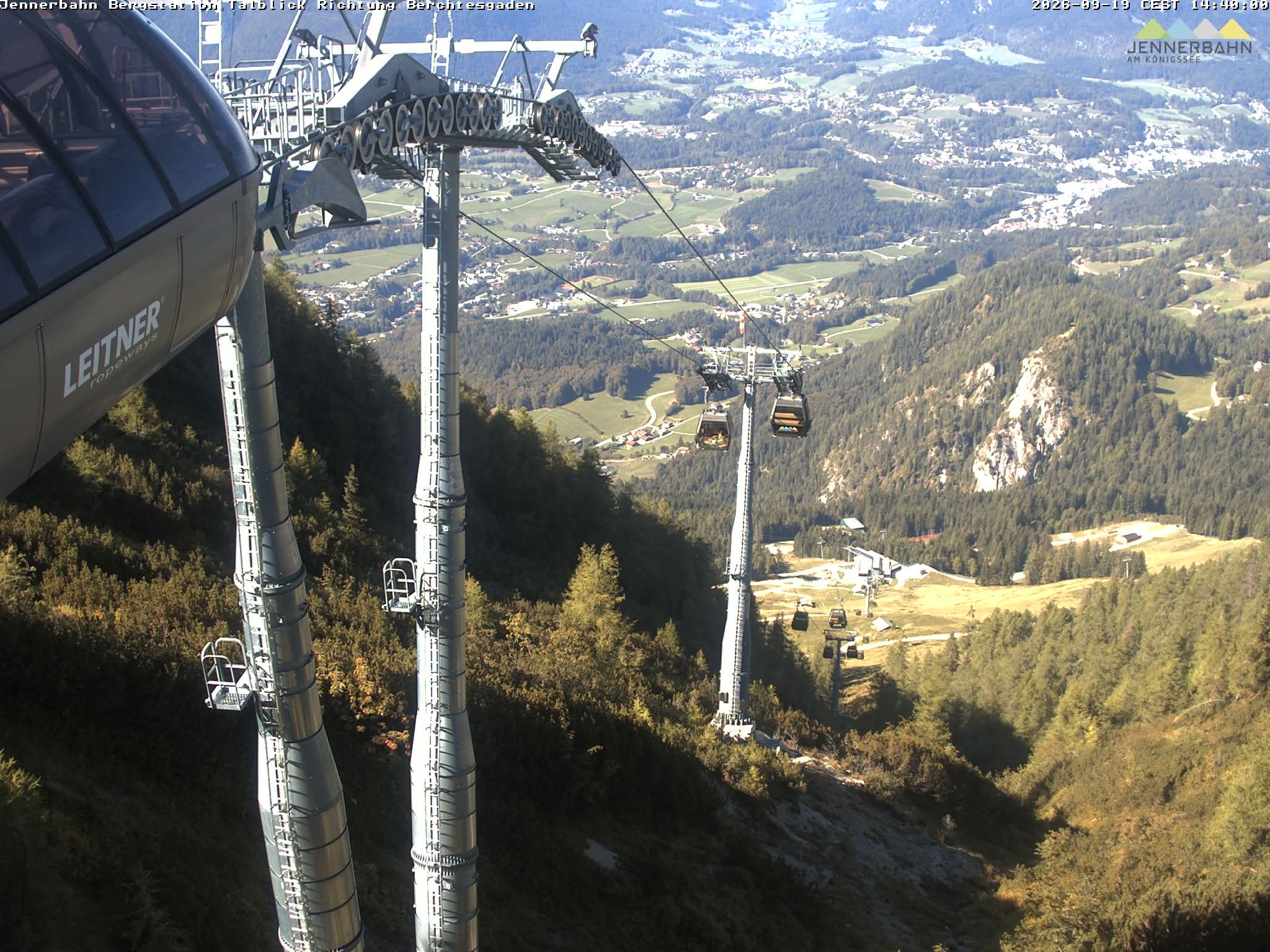 Archived image Webcam Jenner mountain - Valley View Cable Car
