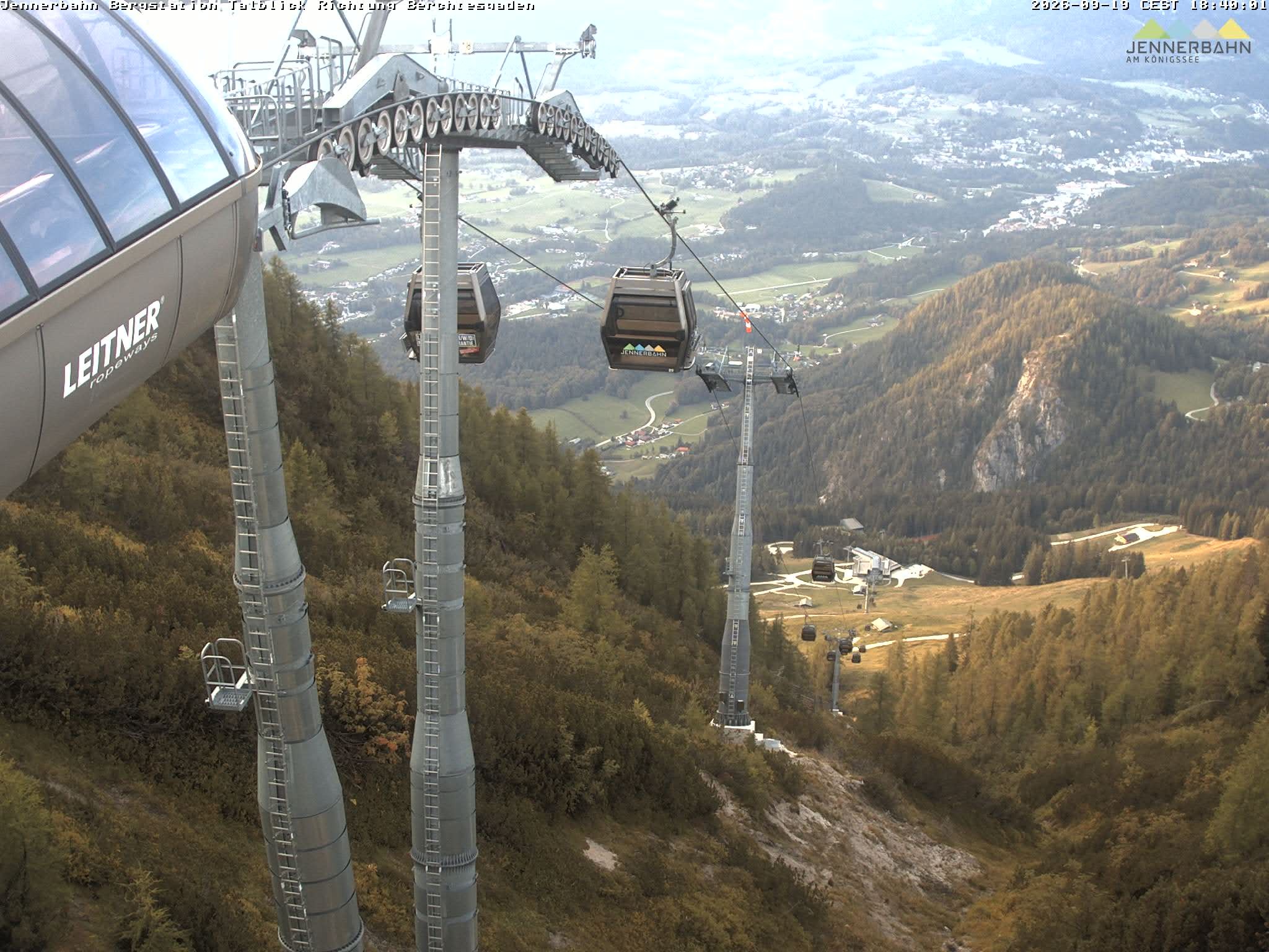 Archived image Webcam Jenner mountain - Valley View Cable Car