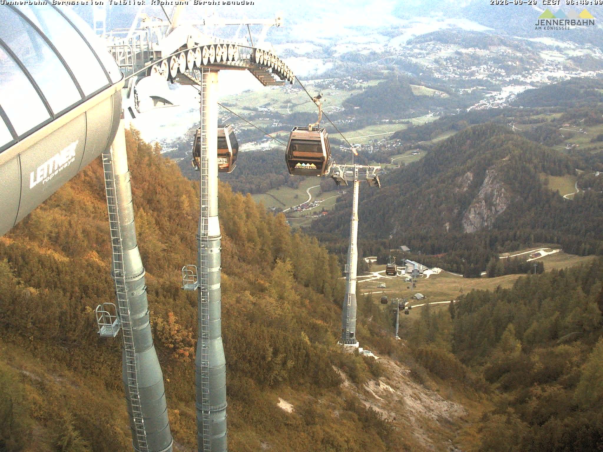 Archiv Foto Webcam Jenner - Blick ins Tal Gondelstation