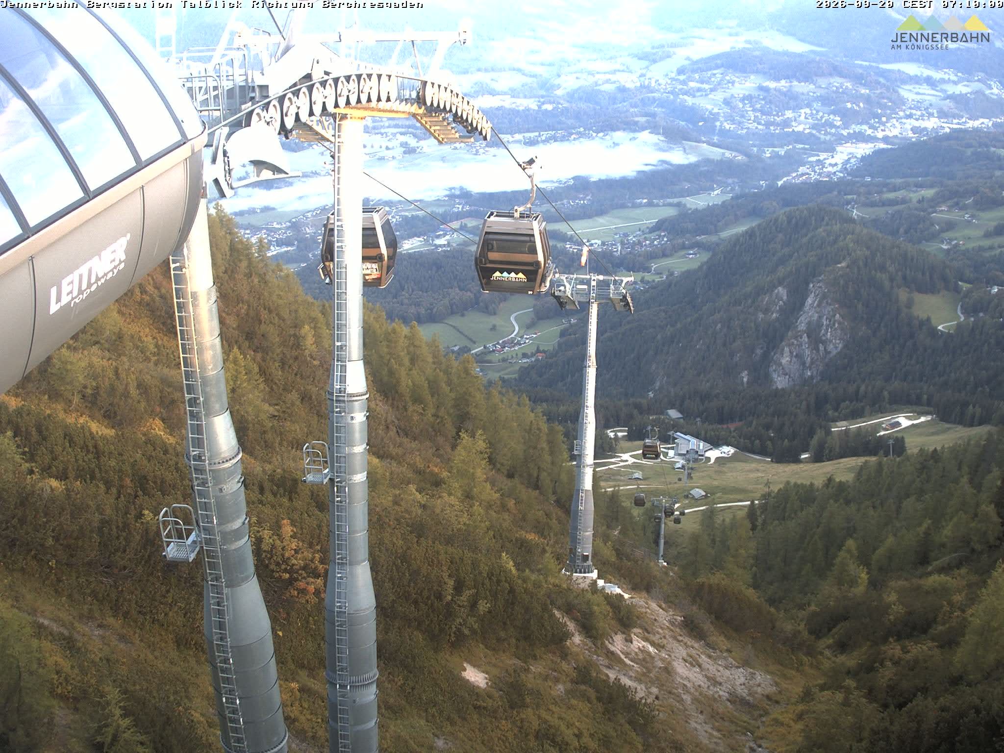 Archiv Foto Webcam Jenner - Blick ins Tal Gondelstation