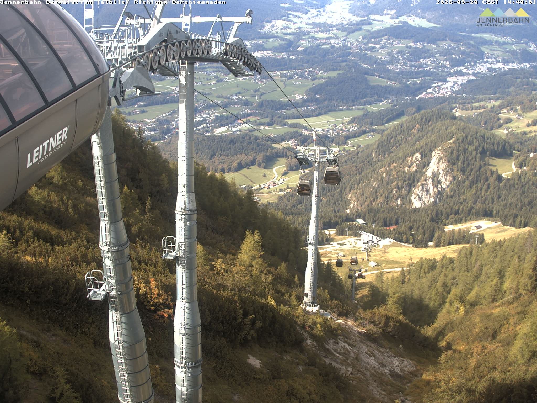 Archived image Webcam Jenner mountain - Valley View Cable Car