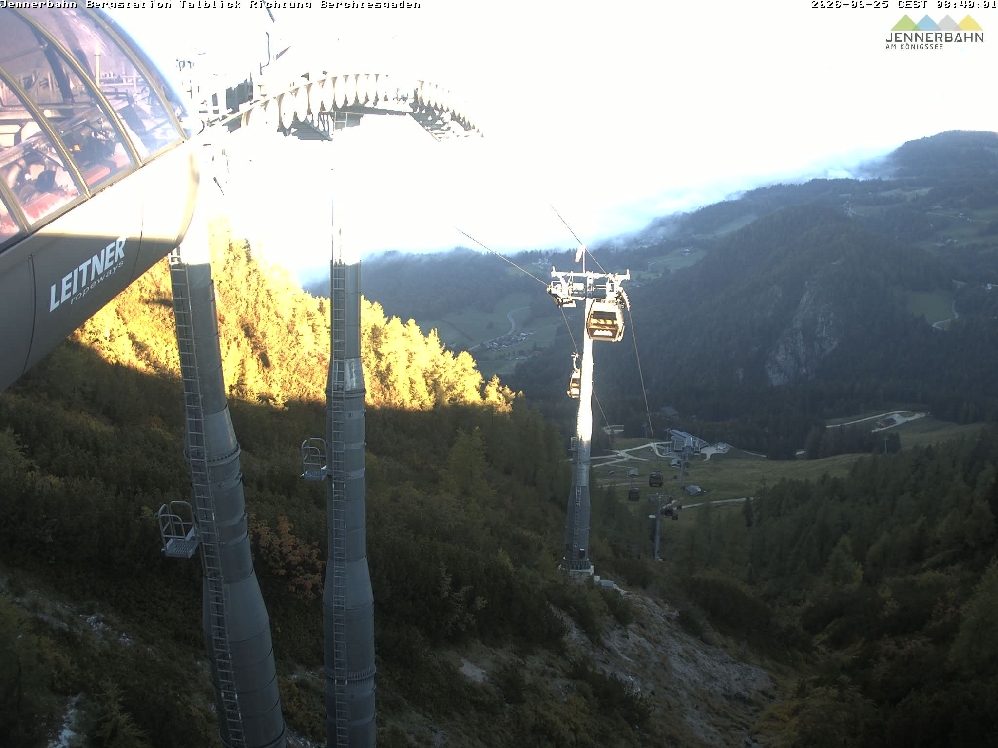 Archived image Webcam Jenner mountain - Valley View Cable Car