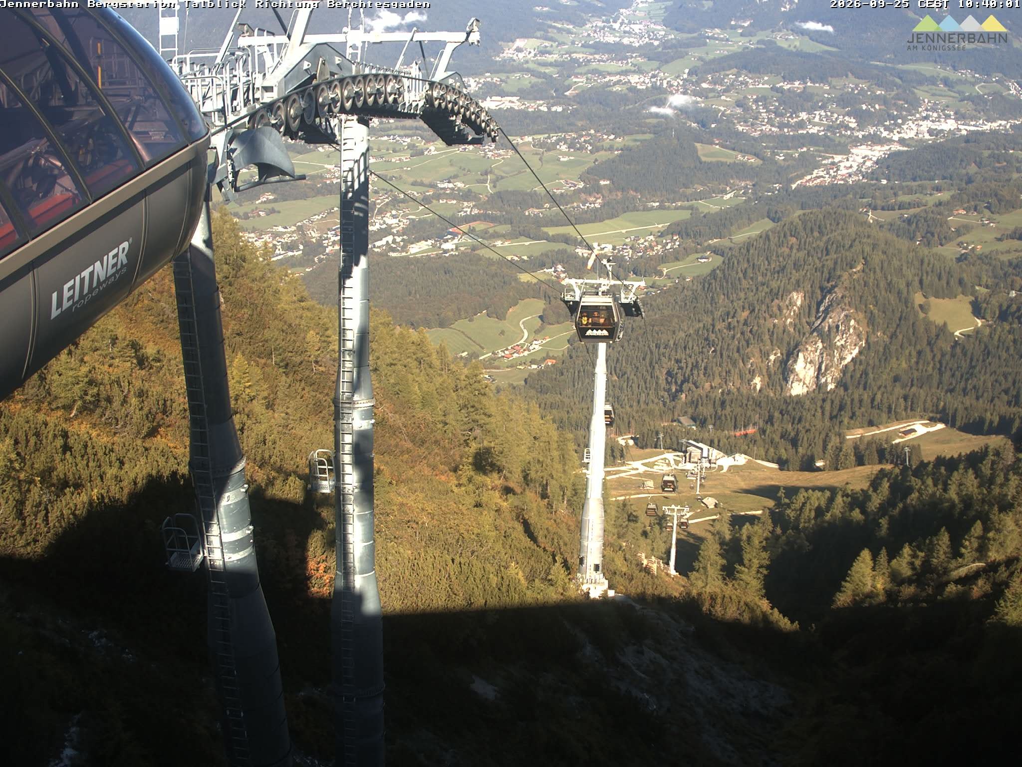 Archived image Webcam Jenner mountain - Valley View Cable Car