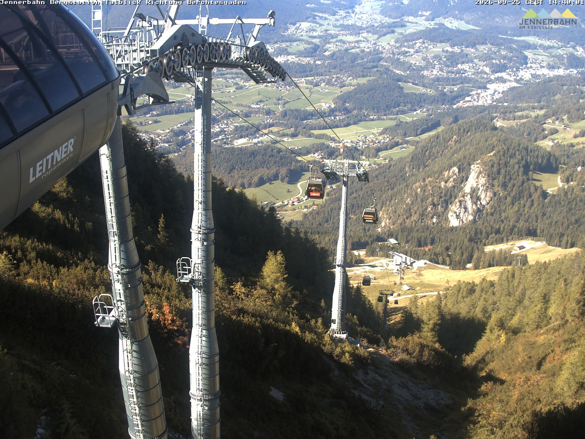 Archived image Webcam Jenner mountain - Valley View Cable Car