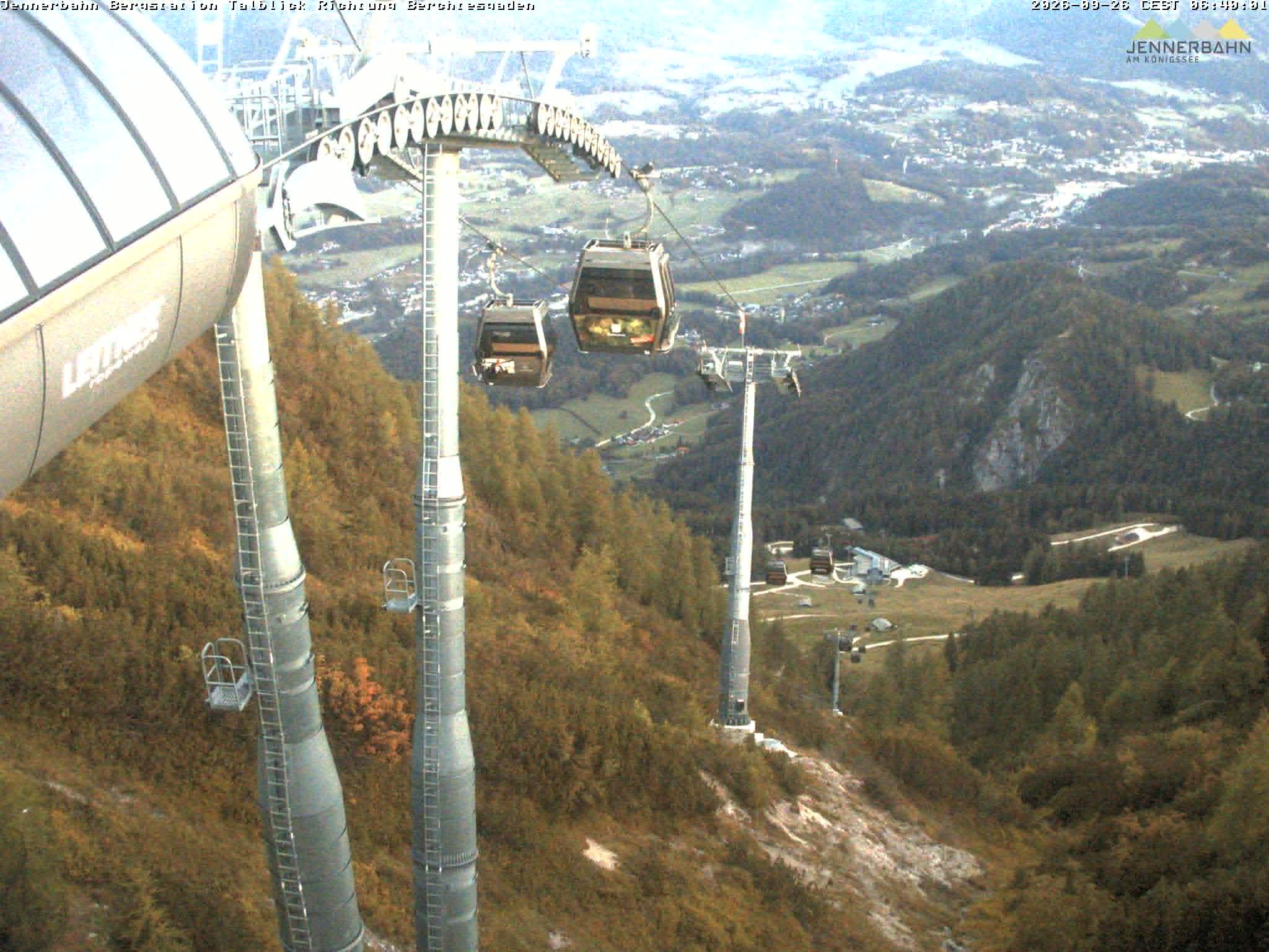 Archived image Webcam Jenner mountain - Valley View Cable Car