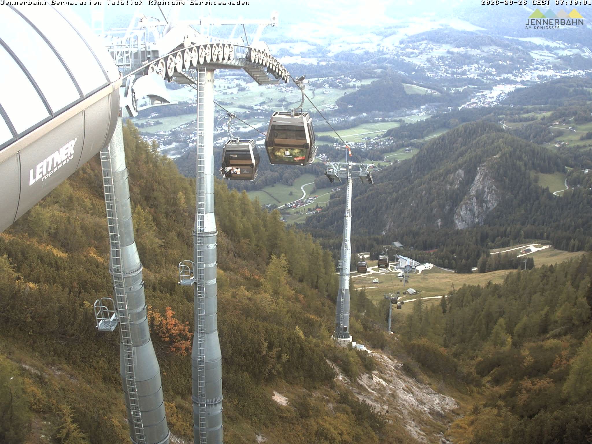 Archived image Webcam Jenner mountain - Valley View Cable Car