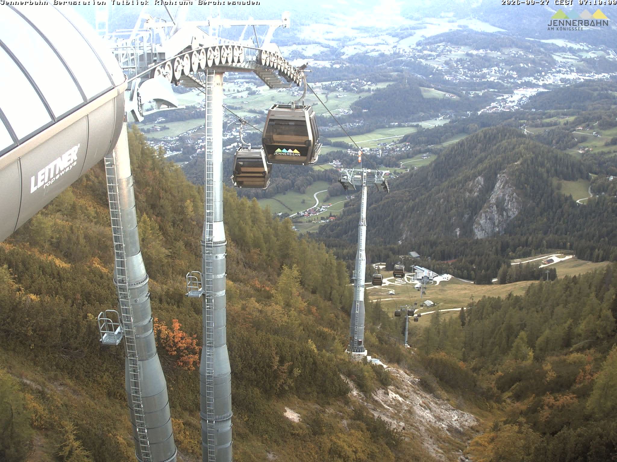 Archived image Webcam Jenner mountain - Valley View Cable Car