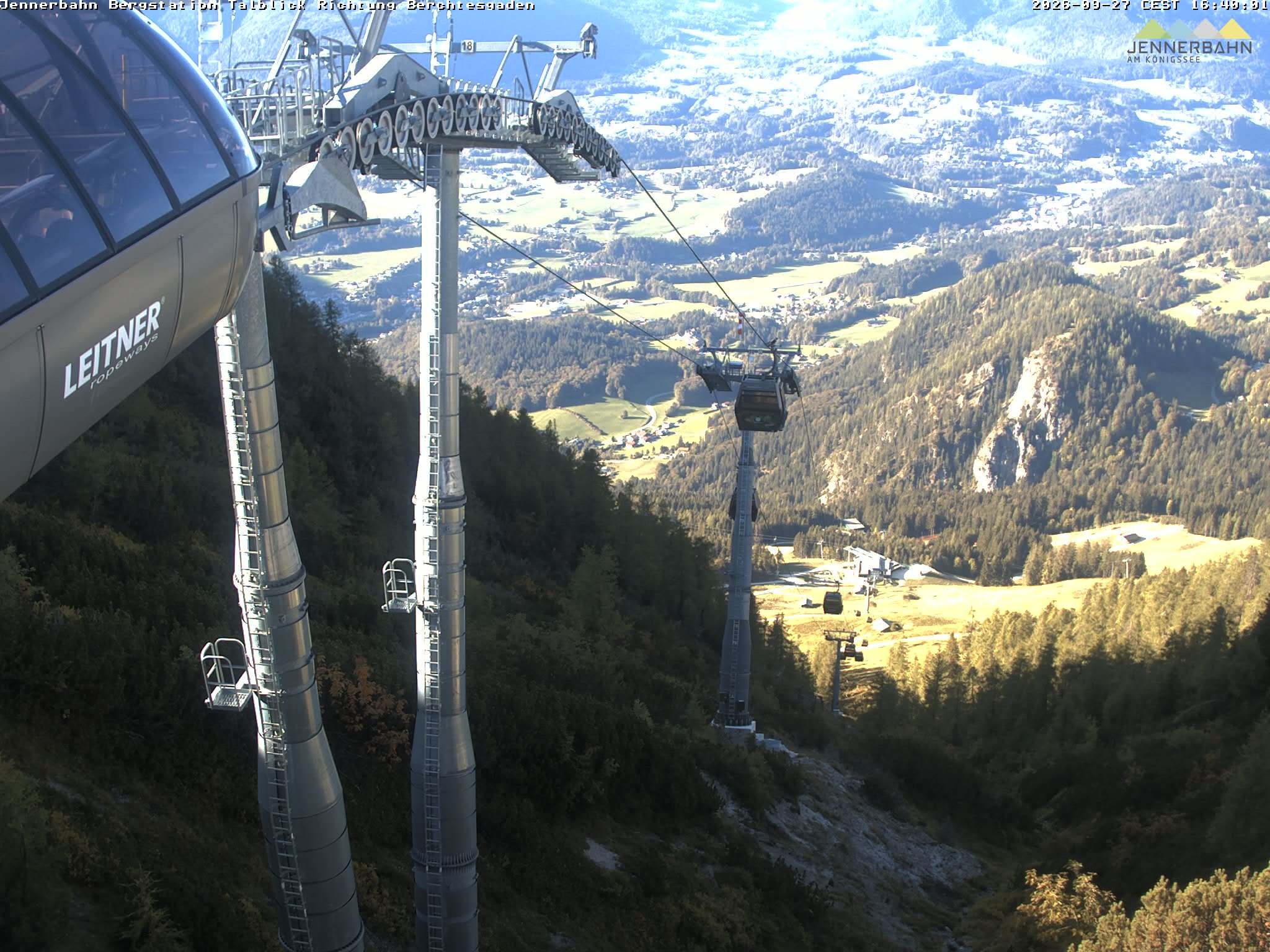 Archived image Webcam Jenner mountain - Valley View Cable Car