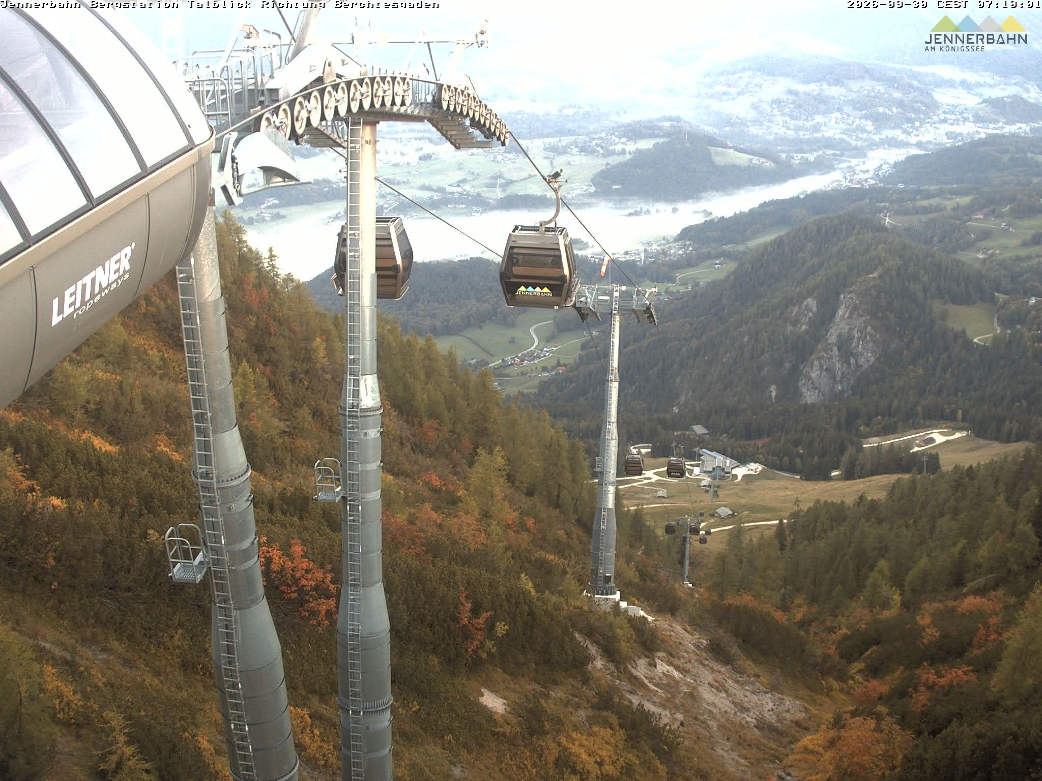 Archiv Foto Webcam Jenner - Blick ins Tal Gondelstation