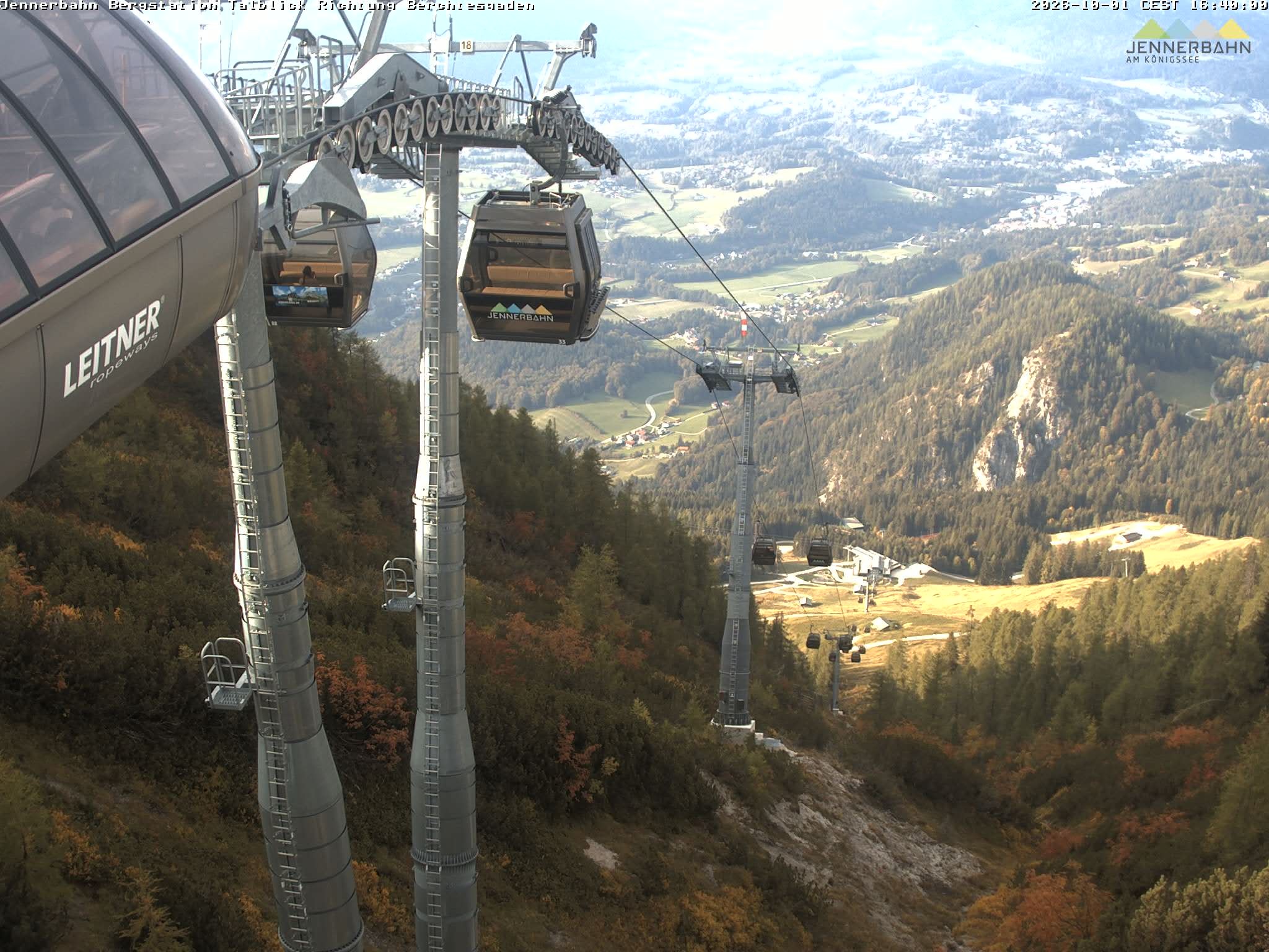 Archiv Foto Webcam Jenner - Blick ins Tal Gondelstation
