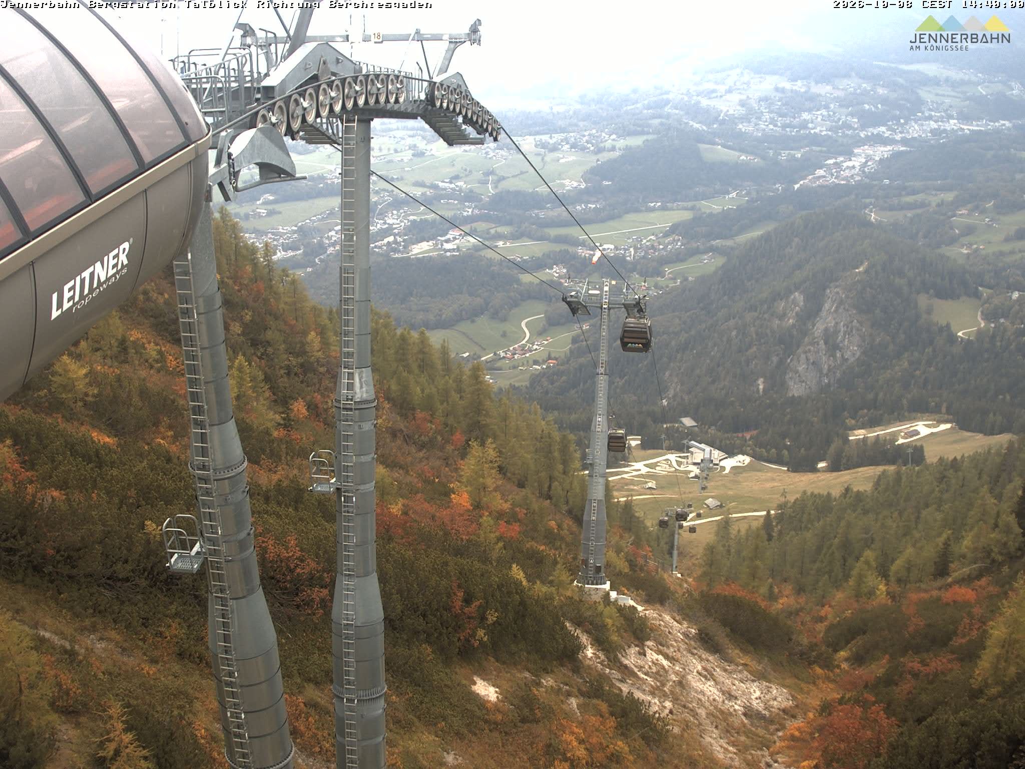 Archiv Foto Webcam Jenner - Blick ins Tal Gondelstation