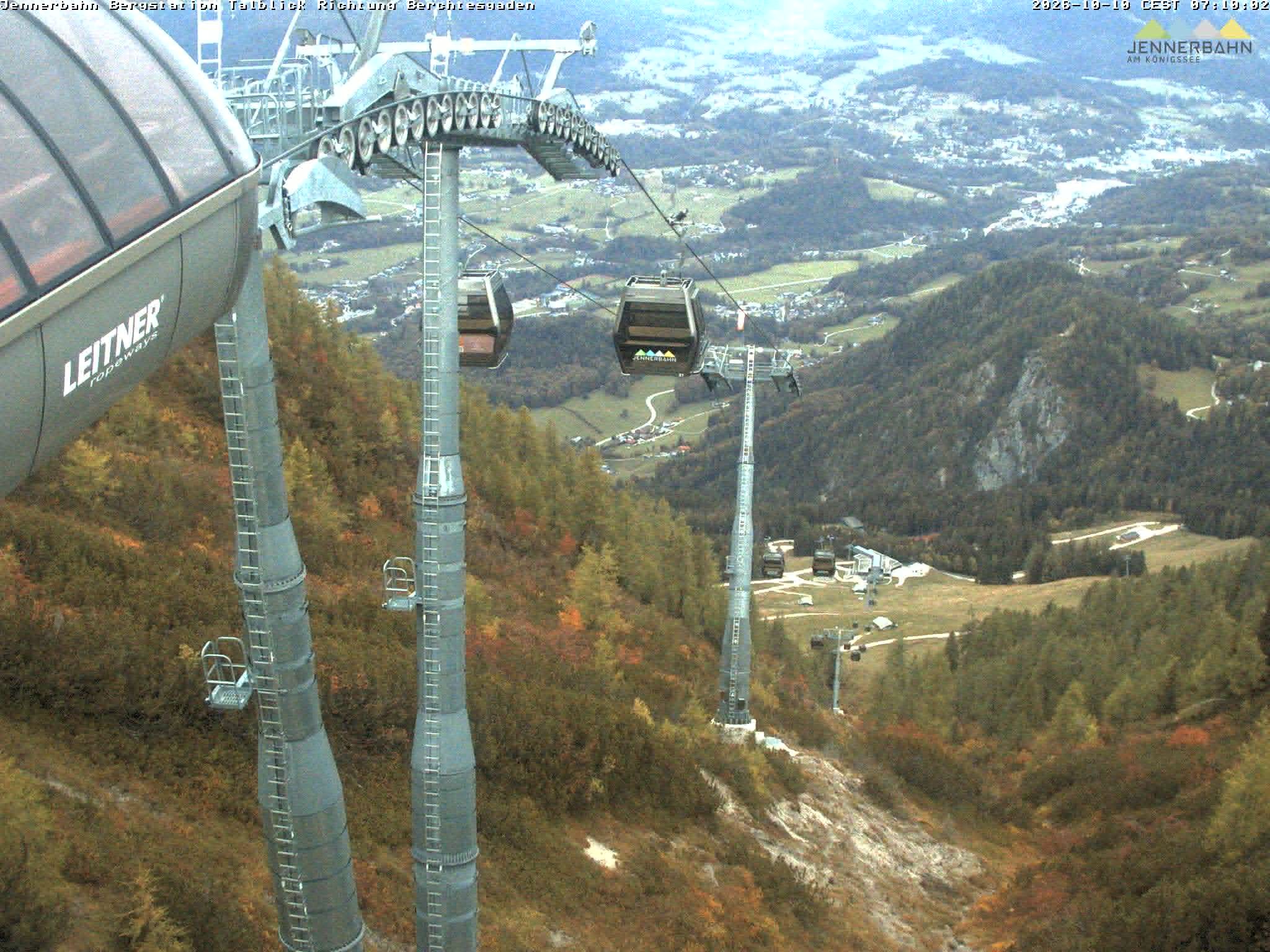 Archived image Webcam Jenner mountain - Valley View Cable Car