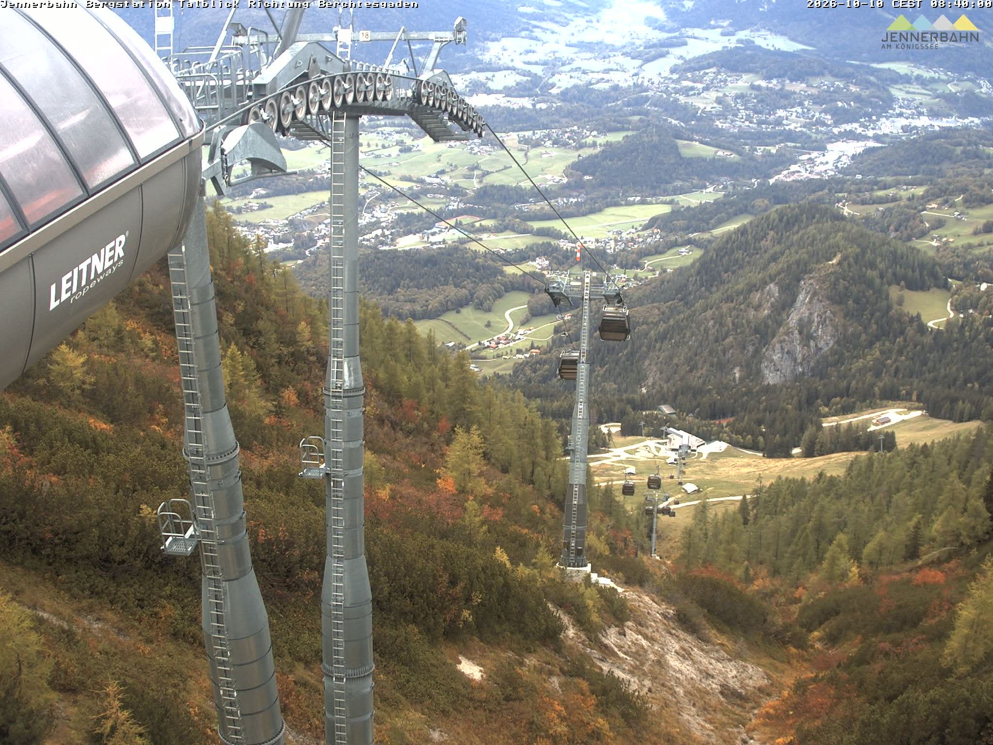 Archived image Webcam Jenner mountain - Valley View Cable Car