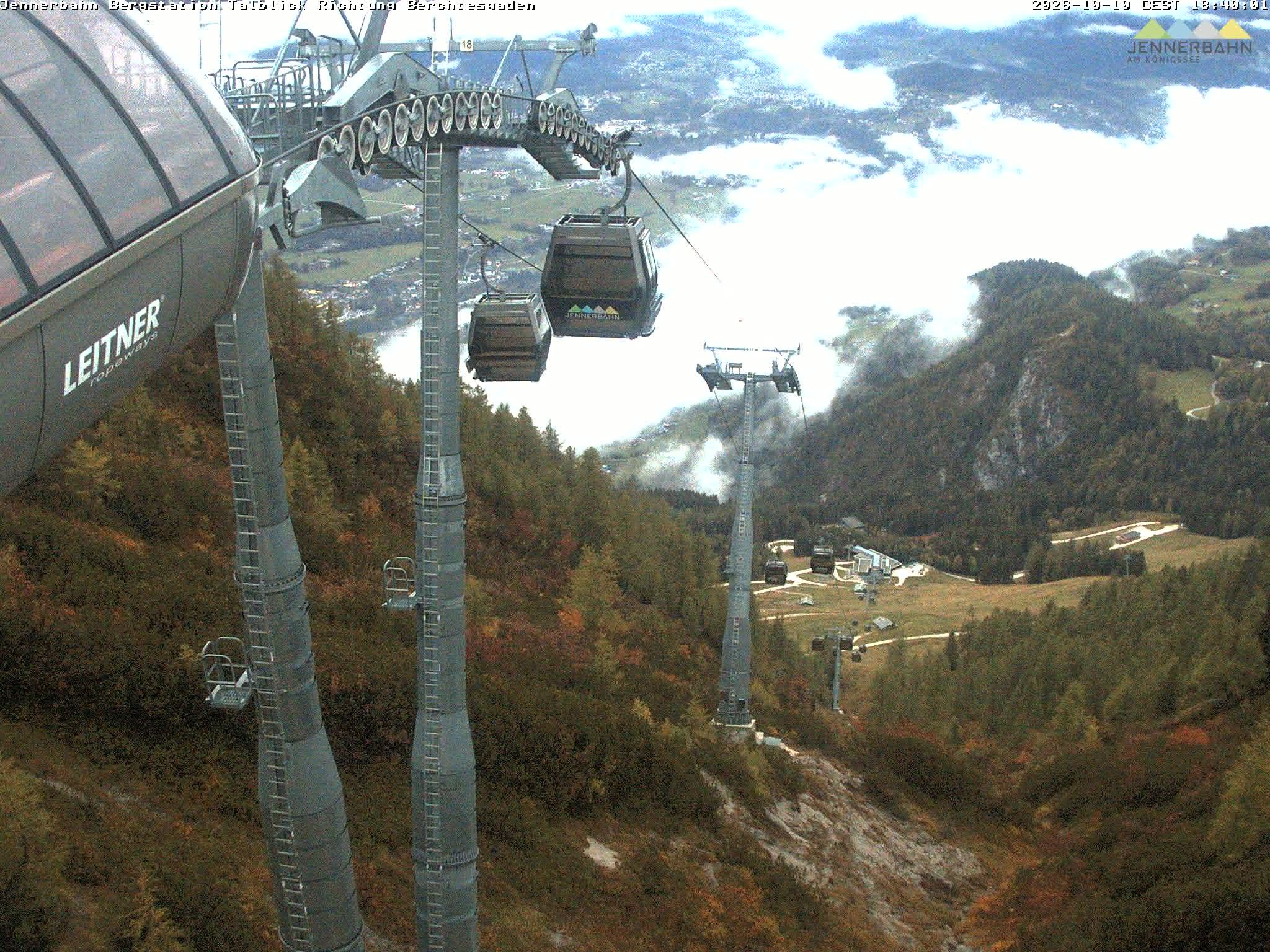 Archived image Webcam Jenner mountain - Valley View Cable Car