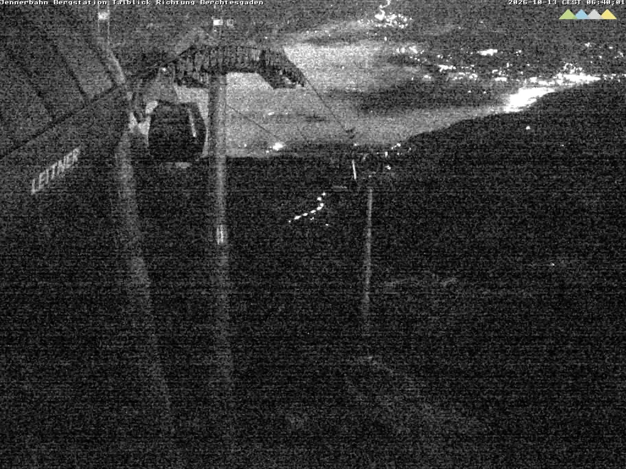 Archiv Foto Webcam Jenner - Blick ins Tal Gondelstation