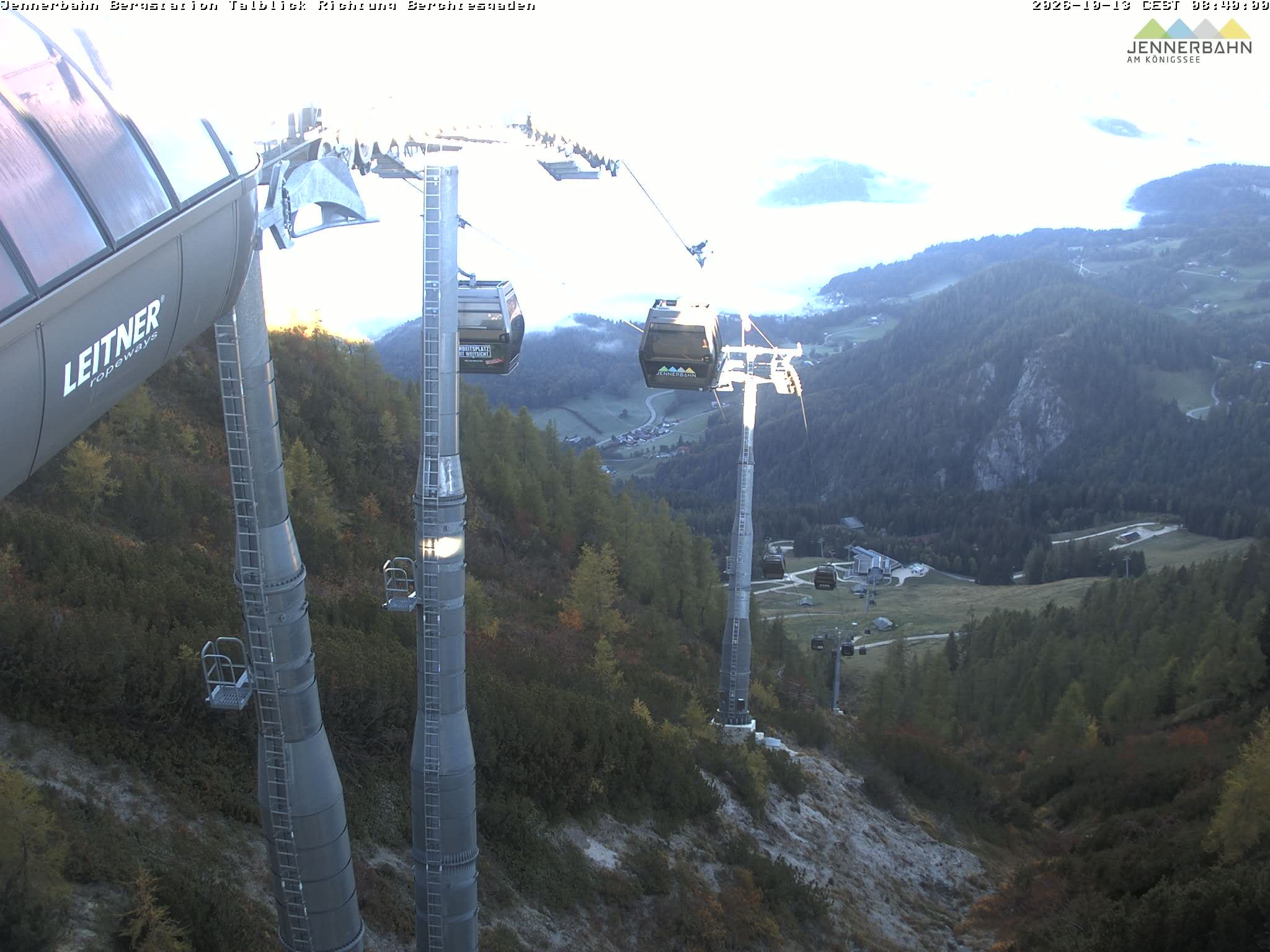 Archiv Foto Webcam Jenner - Blick ins Tal Gondelstation