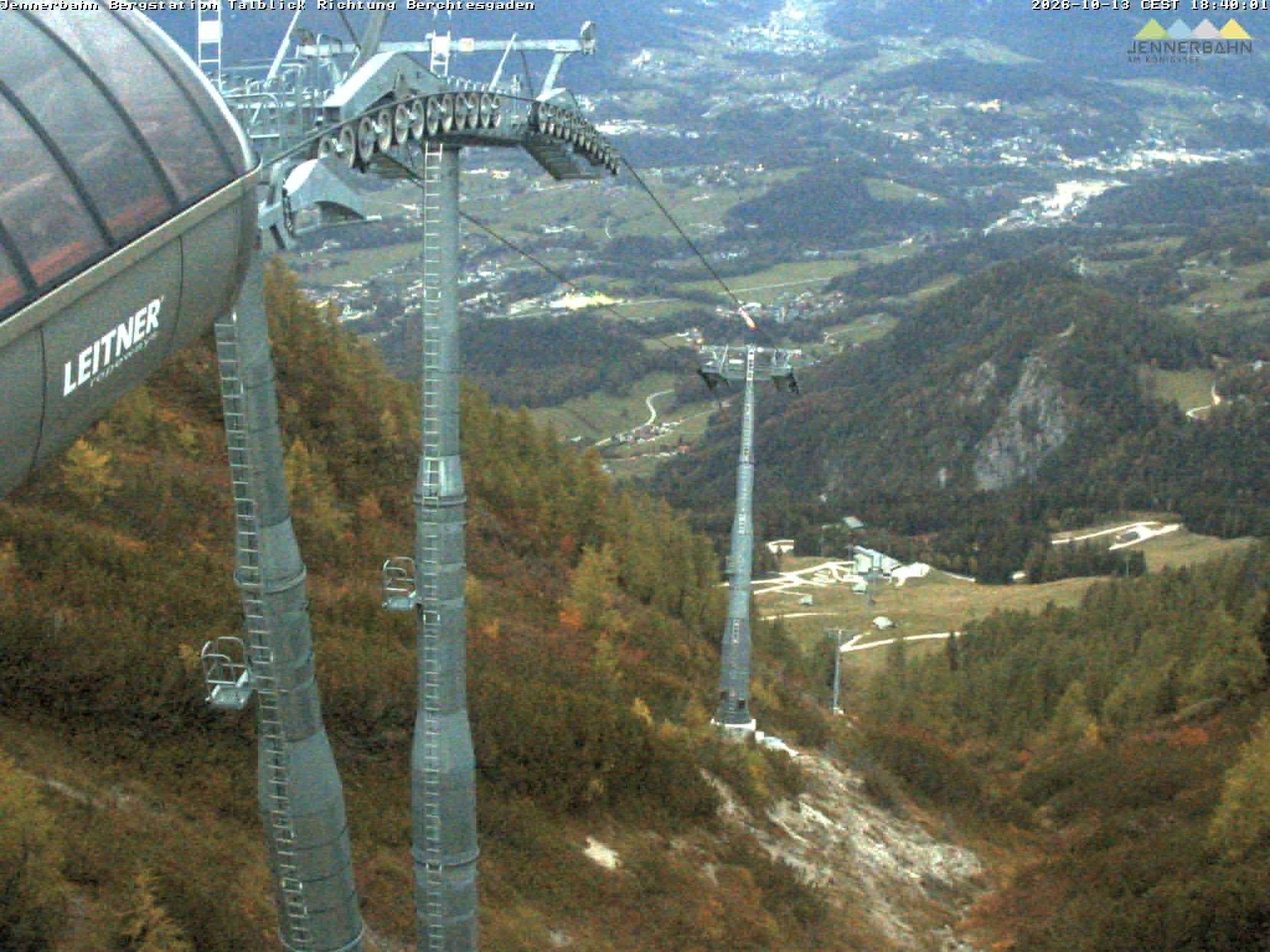 Archiv Foto Webcam Jenner - Blick ins Tal Gondelstation