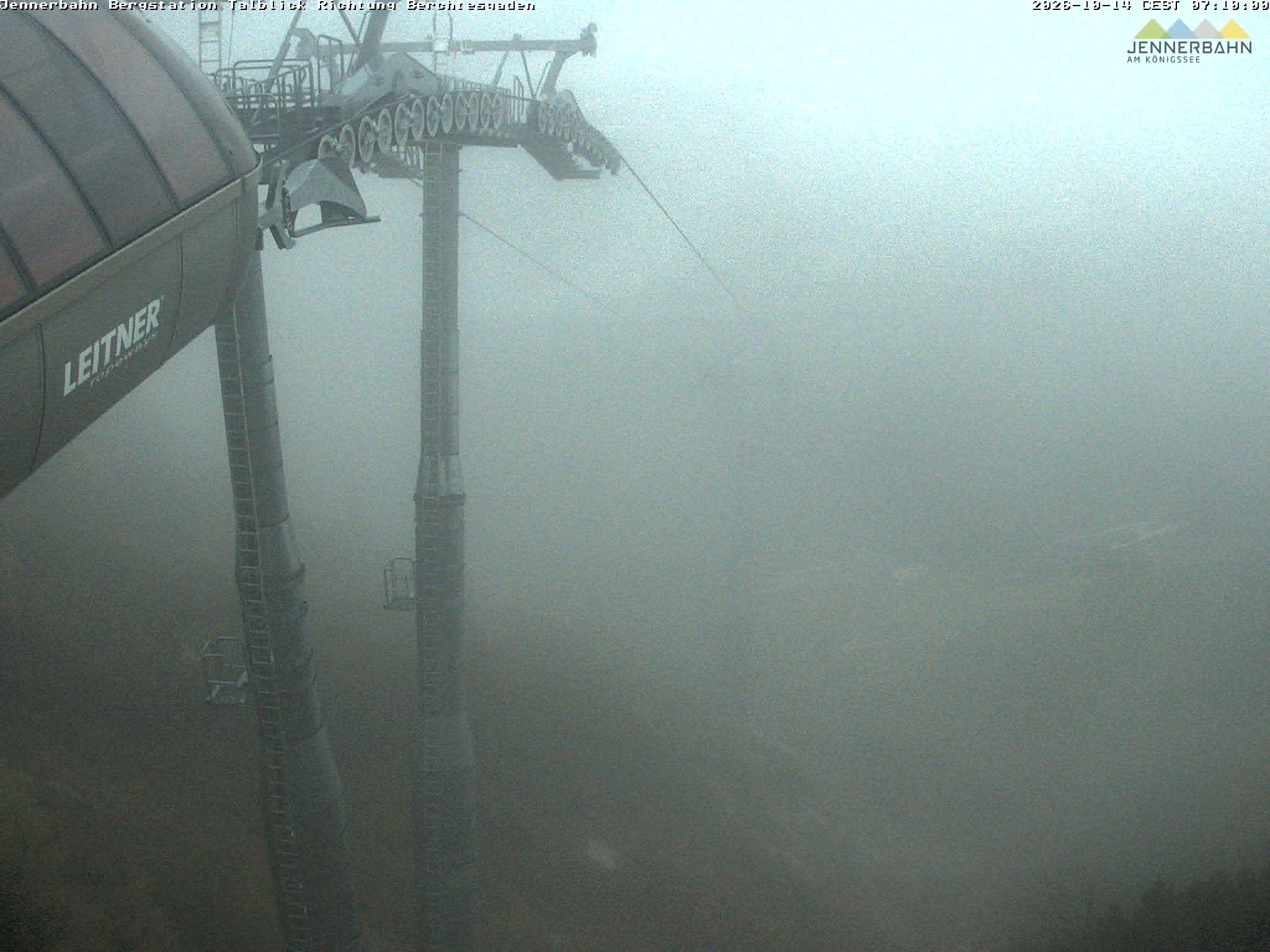 Archiv Foto Webcam Jenner - Blick ins Tal Gondelstation